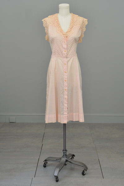 1940s 50s Light Pink Housedress with Crochet detail | 40s Dress | Size L