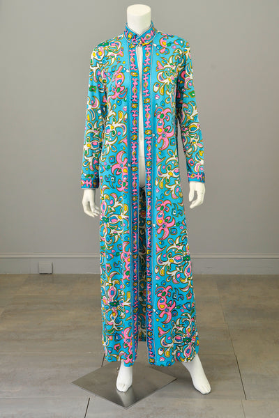 1970s Retro Stylized 'Floral' Print Jersey Festival Robe