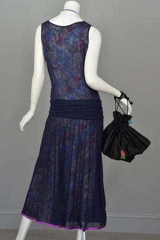 Vintage Plunge Neckline Drop-Waist Pleated Navy Blue Floral Flapper Dress
