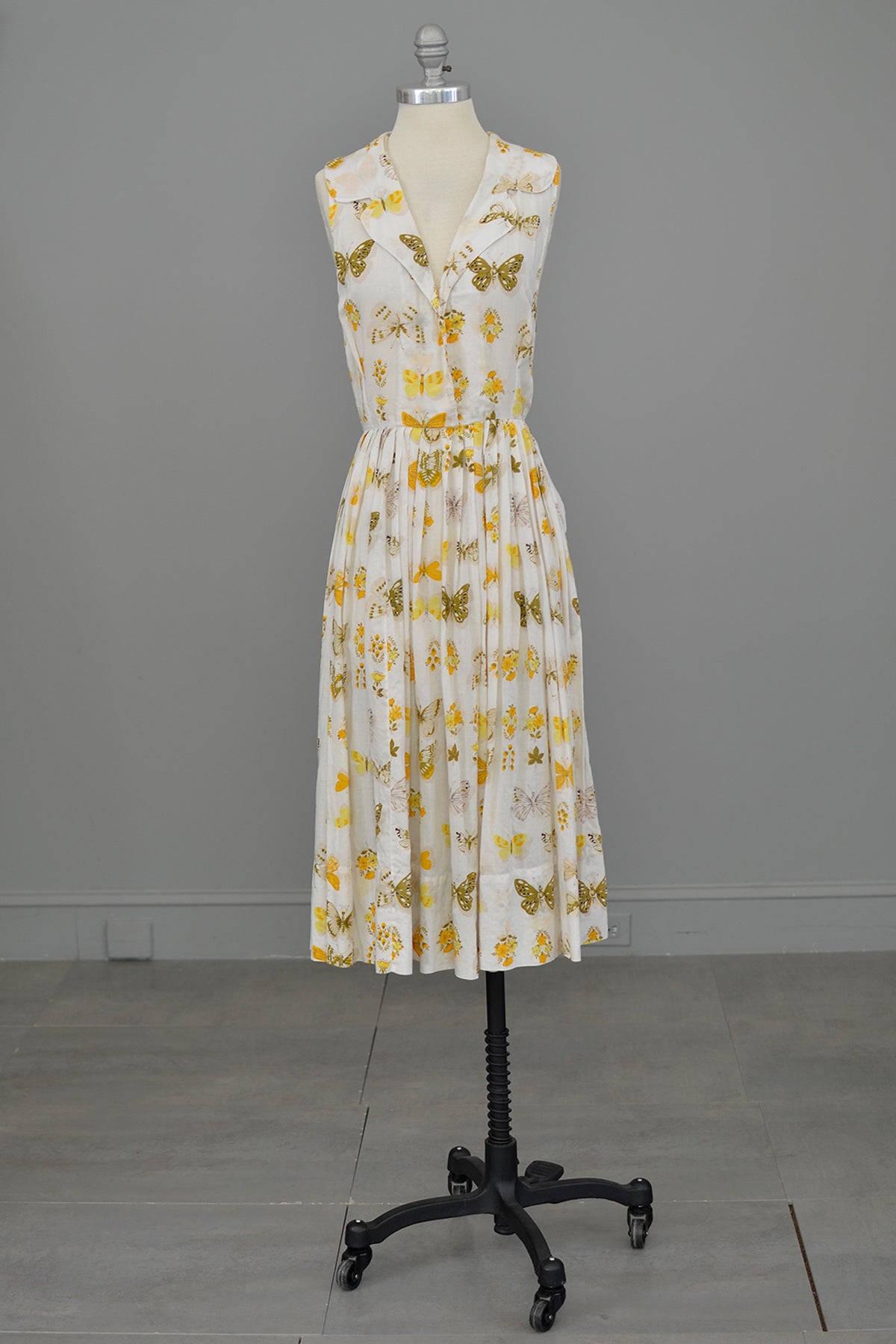 1940s 50s Novelty Butterfly Print Dress