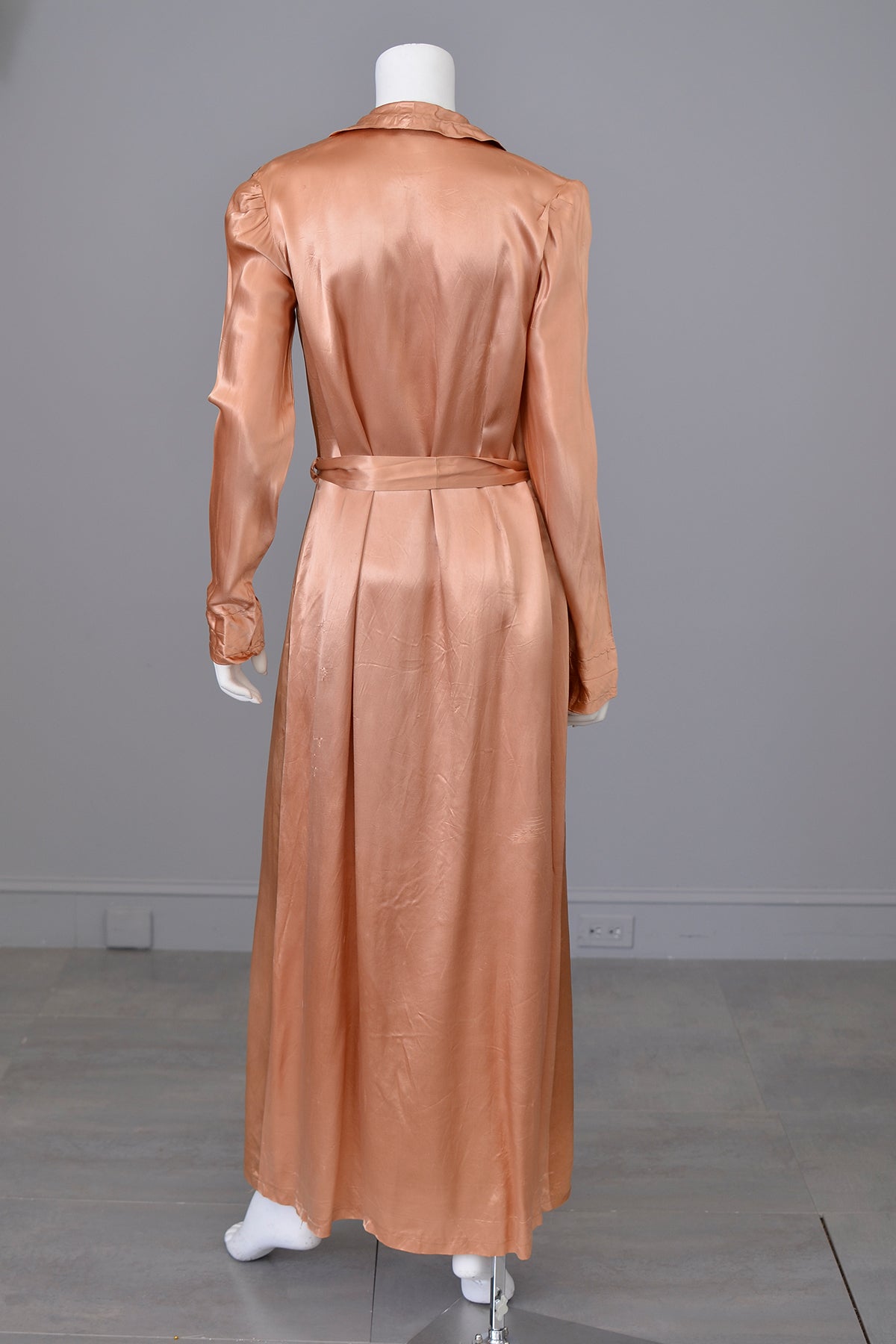 1940s Copper Satin Lounging Robe