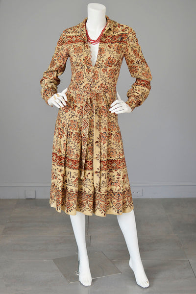 1940s 50s Paisley Floral and Figural Novelty Print Barkcloth Shirtwaist Dress with Issues
