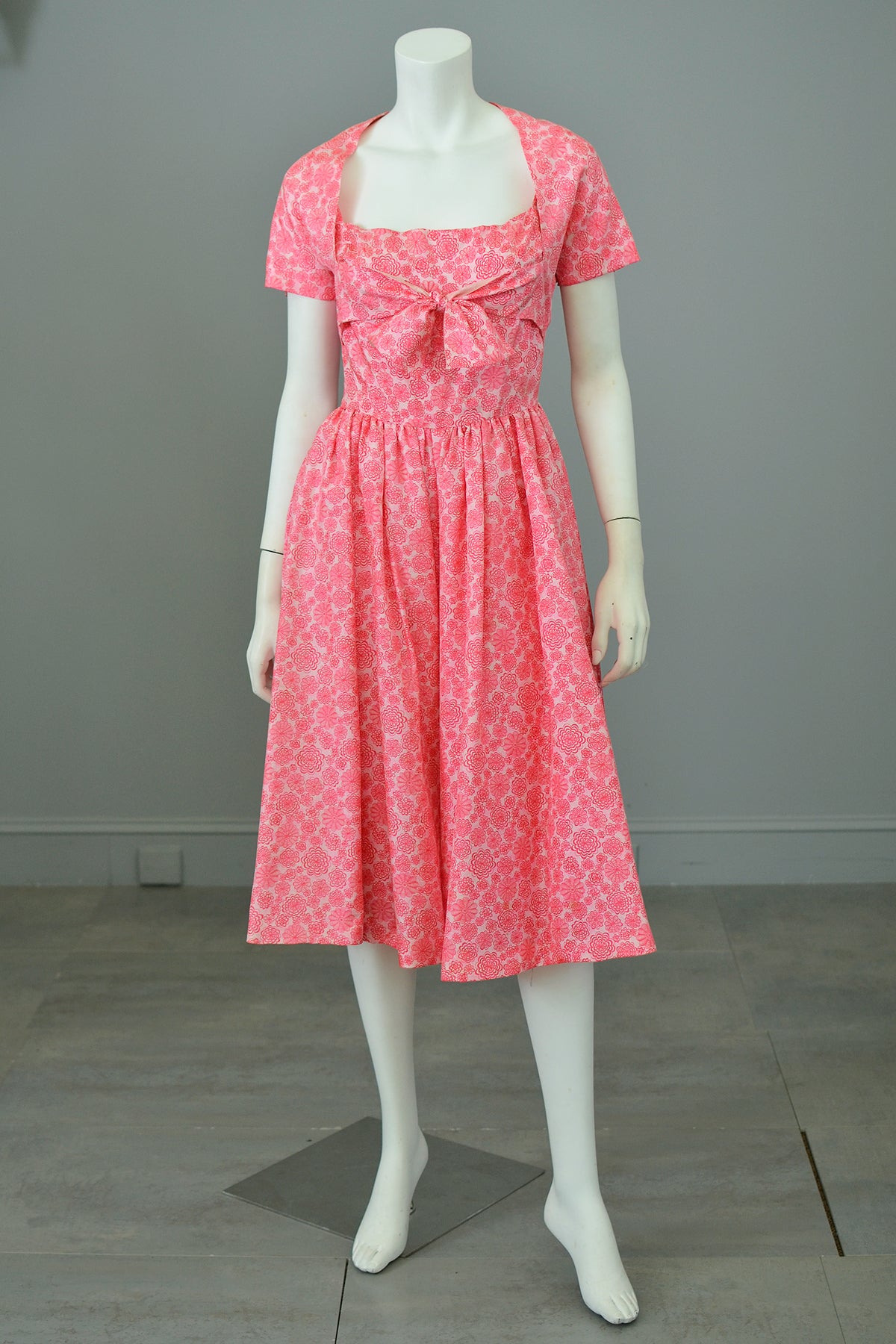 1950s Barbie Hot Pink Pinwheels Print Fit and Flare Party Dress with Attached Tie Front Shrug