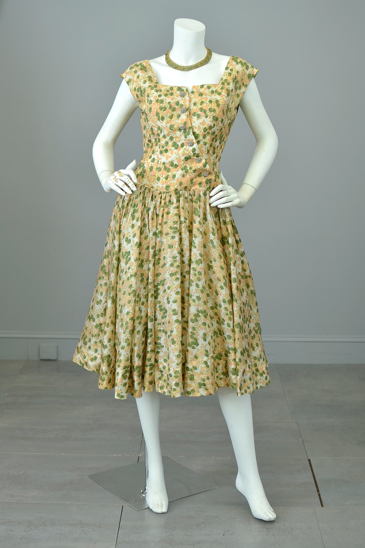 1950s Retro Print Drop Waist Party Dress | VintageVirtuosa 1950s Retro Print Drop Waist Party Dress | VintageVirtuosa
