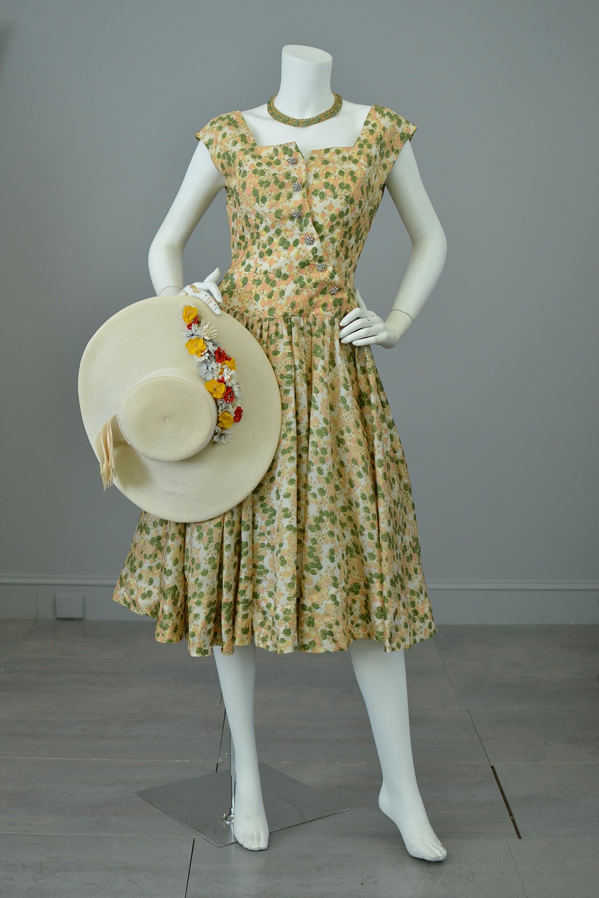 1950s Retro Print Drop Waist Party Dress | VintageVirtuosa 1950s Retro Print Drop Waist Party Dress | VintageVirtuosa