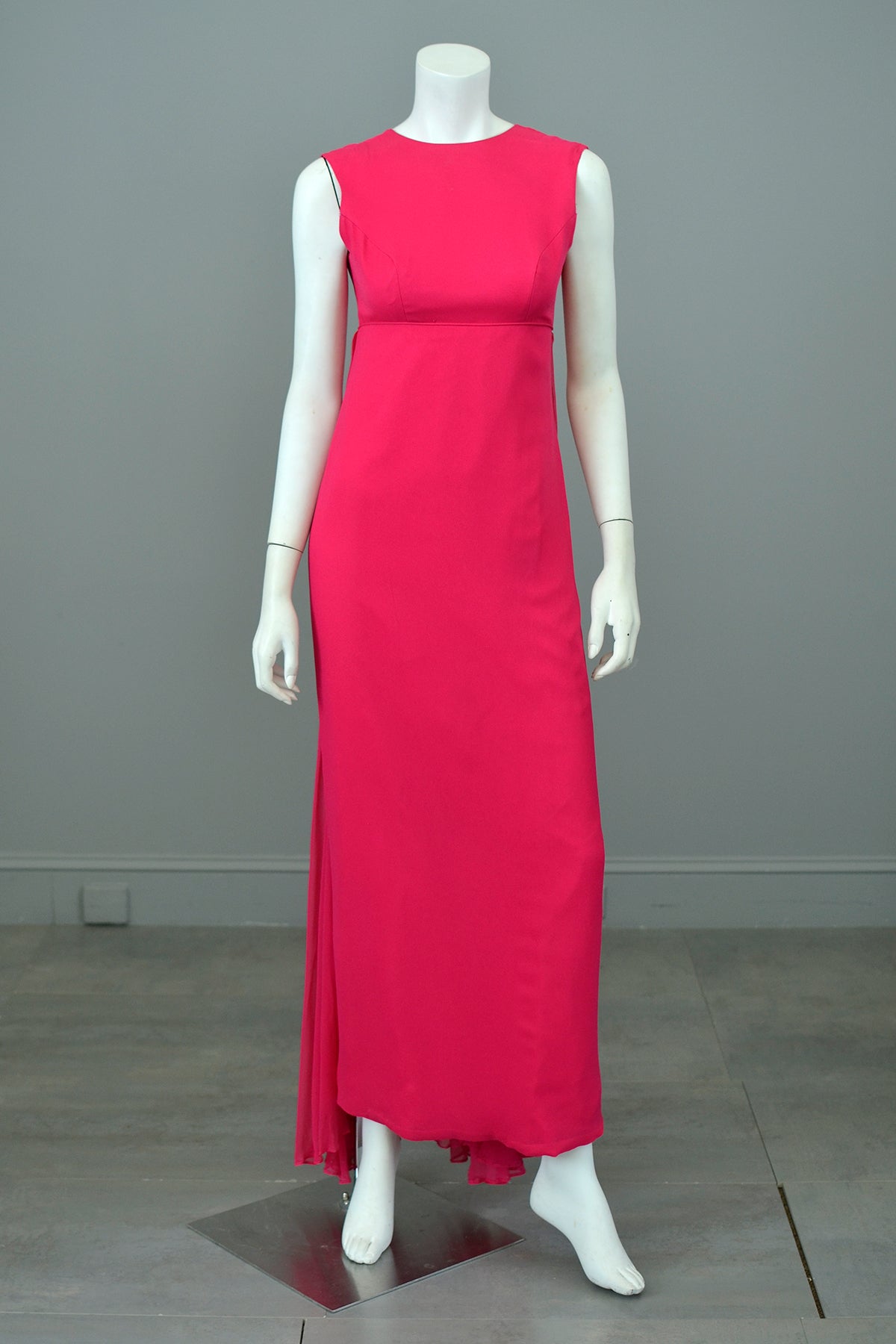 1960s Barbie Hot Pink Chiffon Draped Gown | Barbie Dress Gown | VintageVirtuosa 1960s Barbie Hot Pink Chiffon Draped Gown | Barbie Dress Gown | VintageVirtuosa
