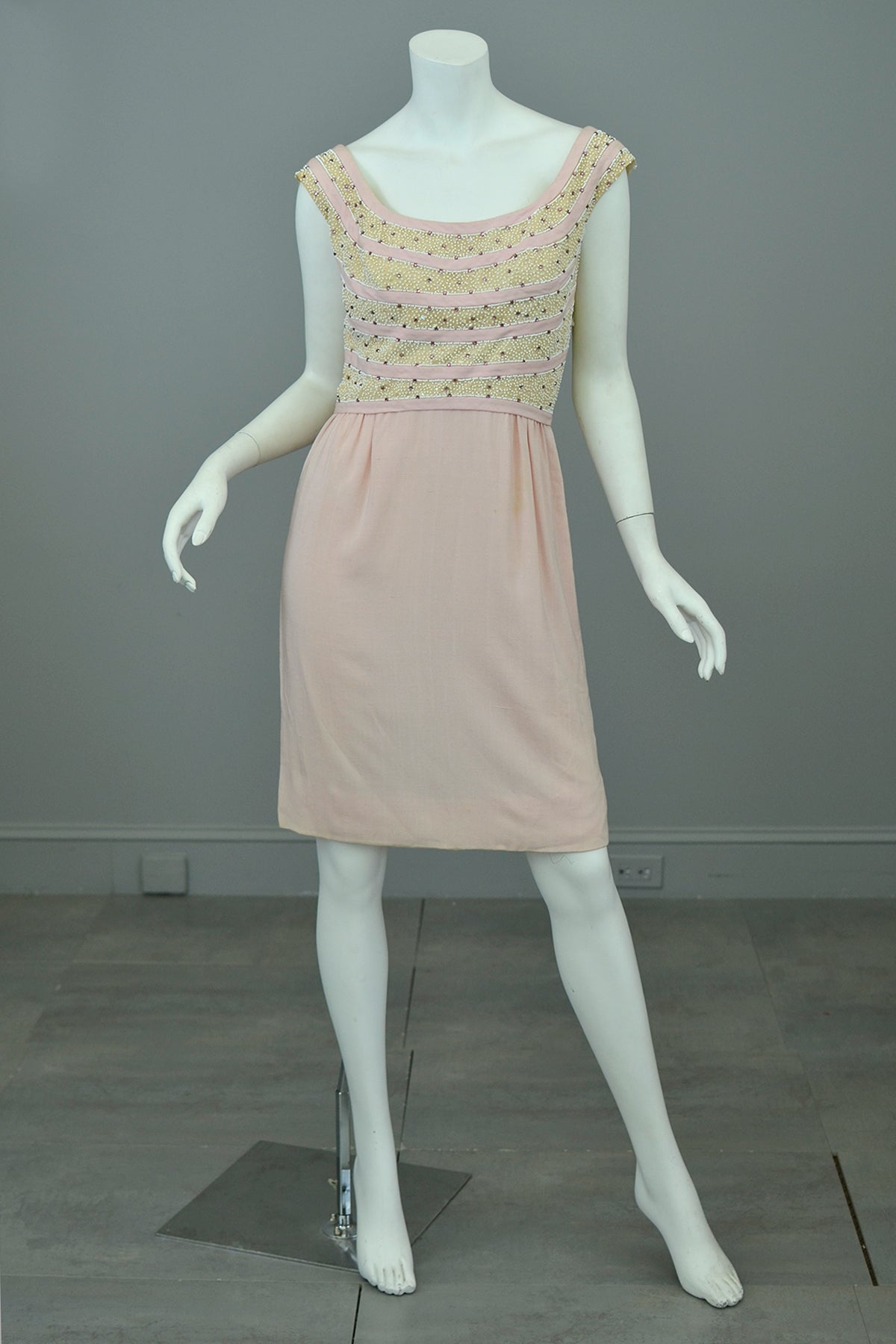 1960s Pale Pink Beaded Short Cocktail Dress