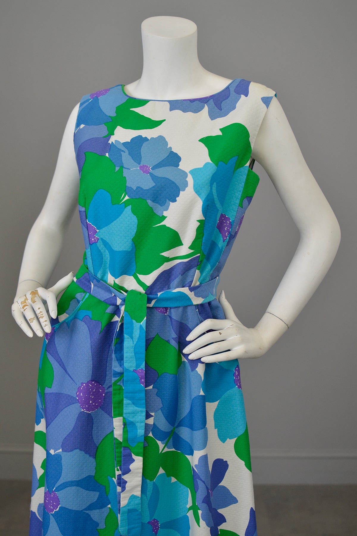 1970s Malia Honolulu Purple Blue Green Hawaiian Floral Print Wrap Around Maxi Dress with pockets