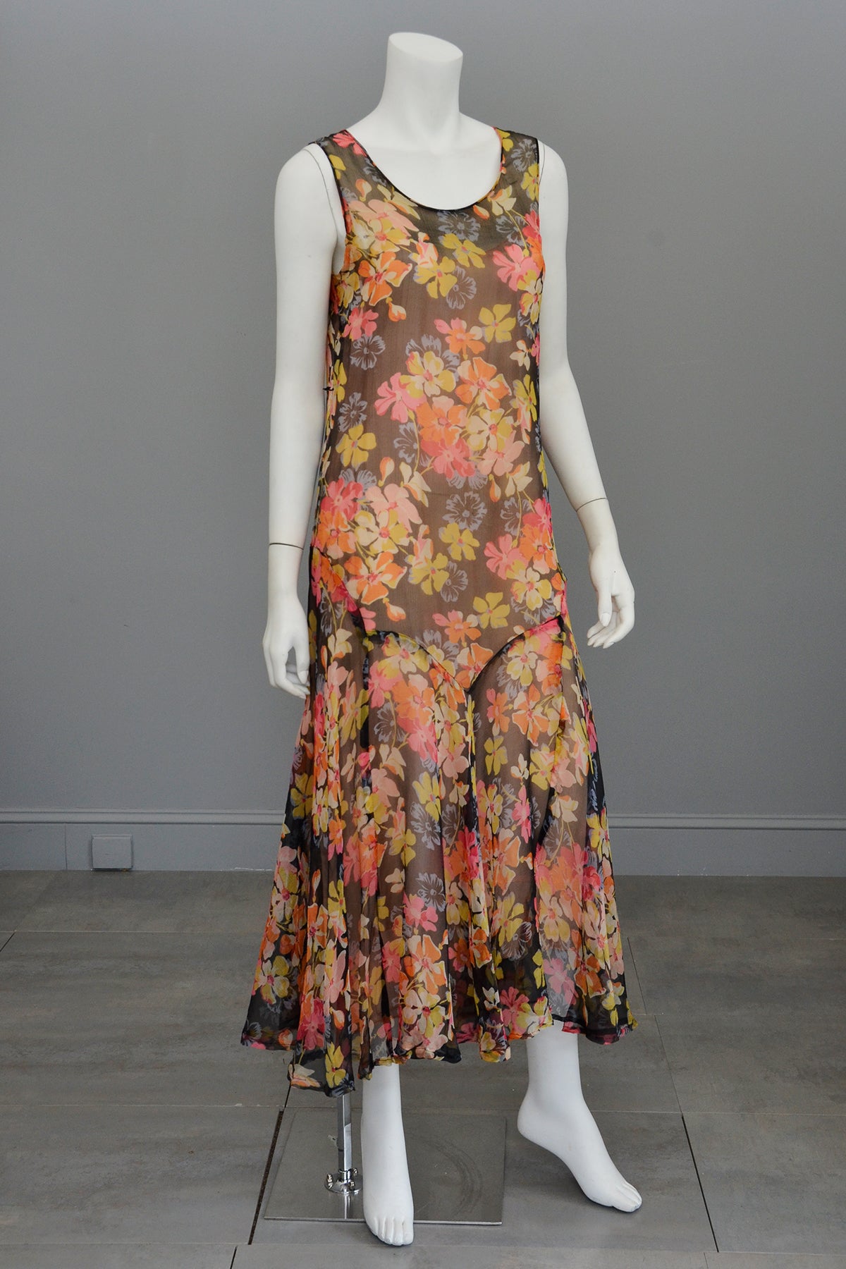 1920s 30s Pink Yellow Floral Print on Charcoal Grey Chiffon Flapper Dress | Restoration needed