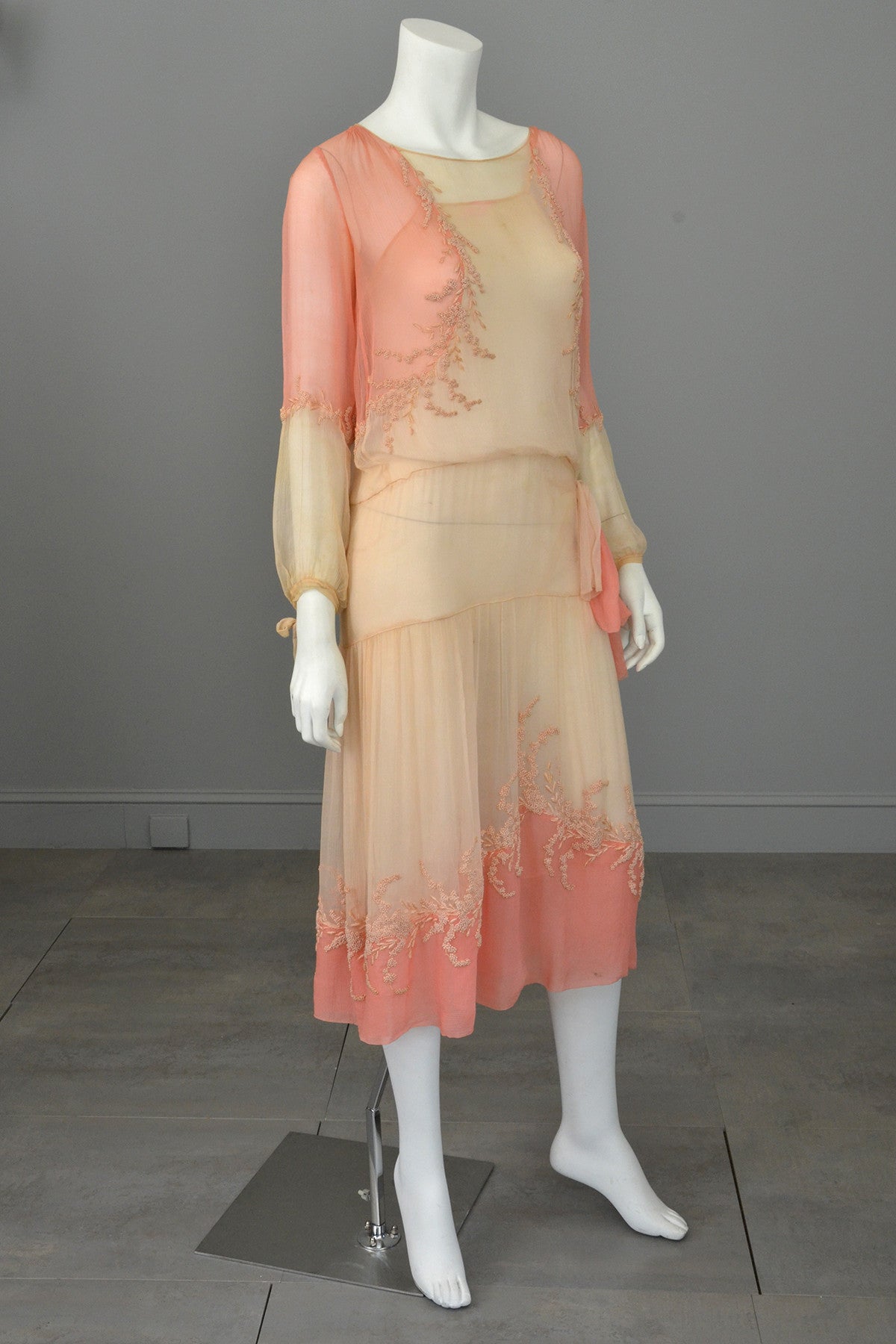 1920s Pink Cream Silk Chiffon French Knots Embroidered Peasant Dress/R | VintageVirtuosa 1920s Pink Cream Silk Chiffon French Knots Embroidered Peasant Dress/R | VintageVirtuosa