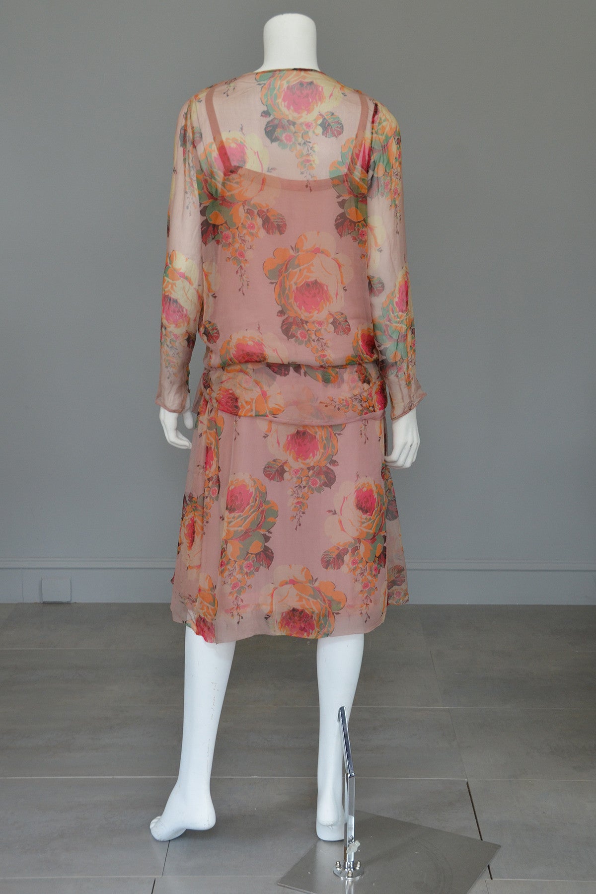 1920s Pink Floral Chiffon Flapper Dress needs TLC