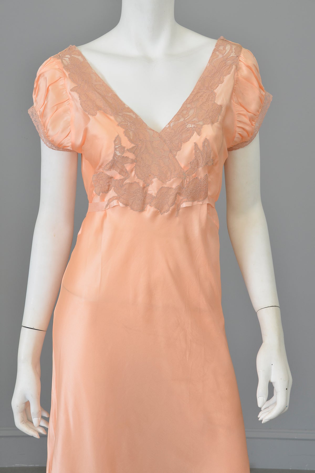 1930s Peach Negligee Nightgown -  As Is