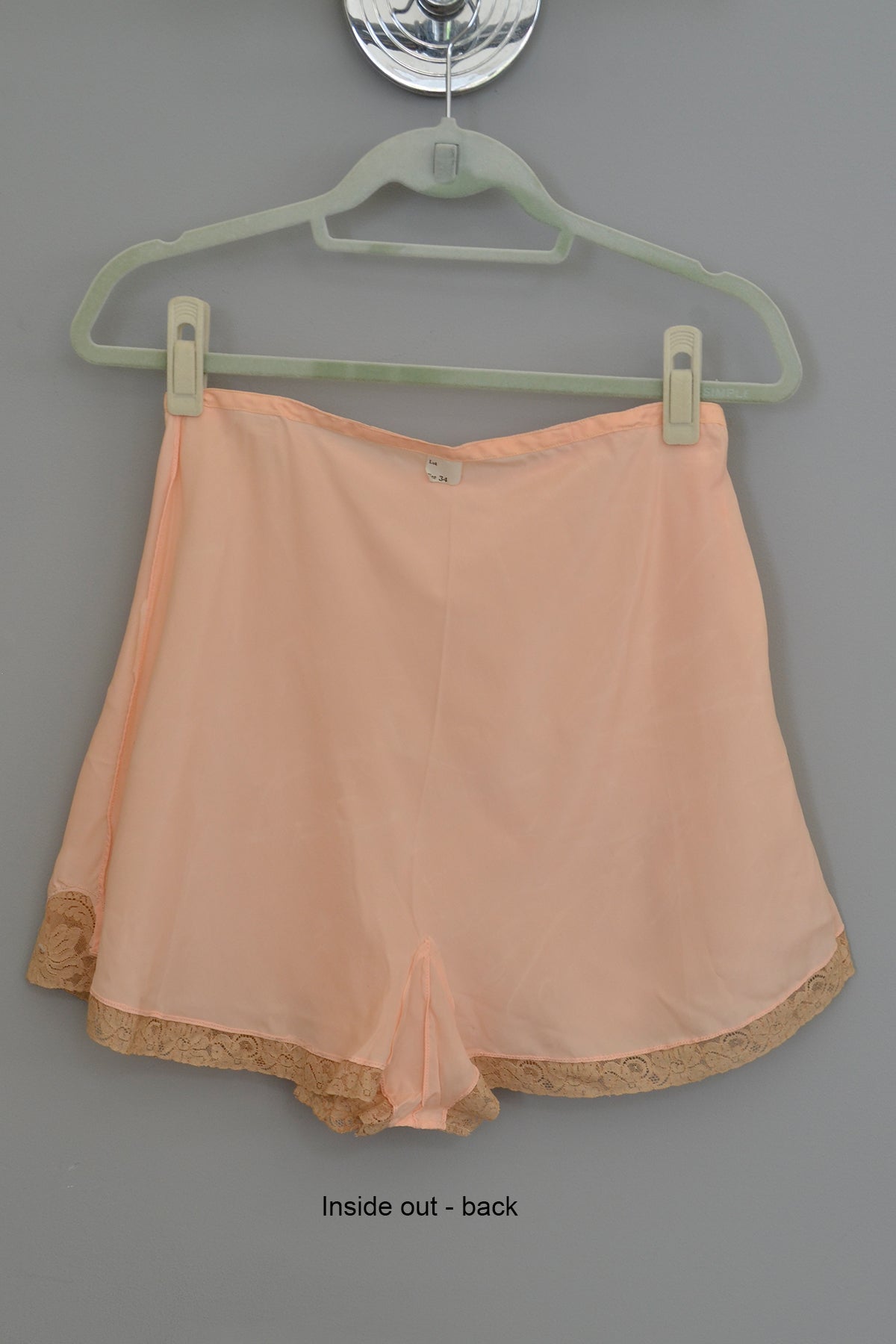 Larger Size Vintage 1930s Light Peach Soft Rayon Knit Tap Pants Panties  With Lace Waist 32 - Another Time Vintage Apparel And Other Fine Delights