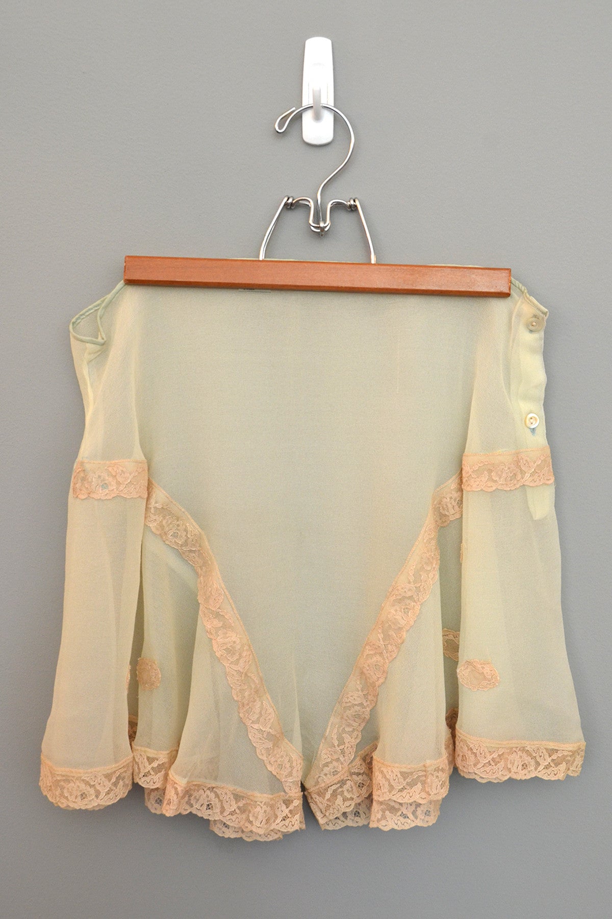 1930s TAP PANTS lingerie large volup  new spring  Napa Valley Vintage
