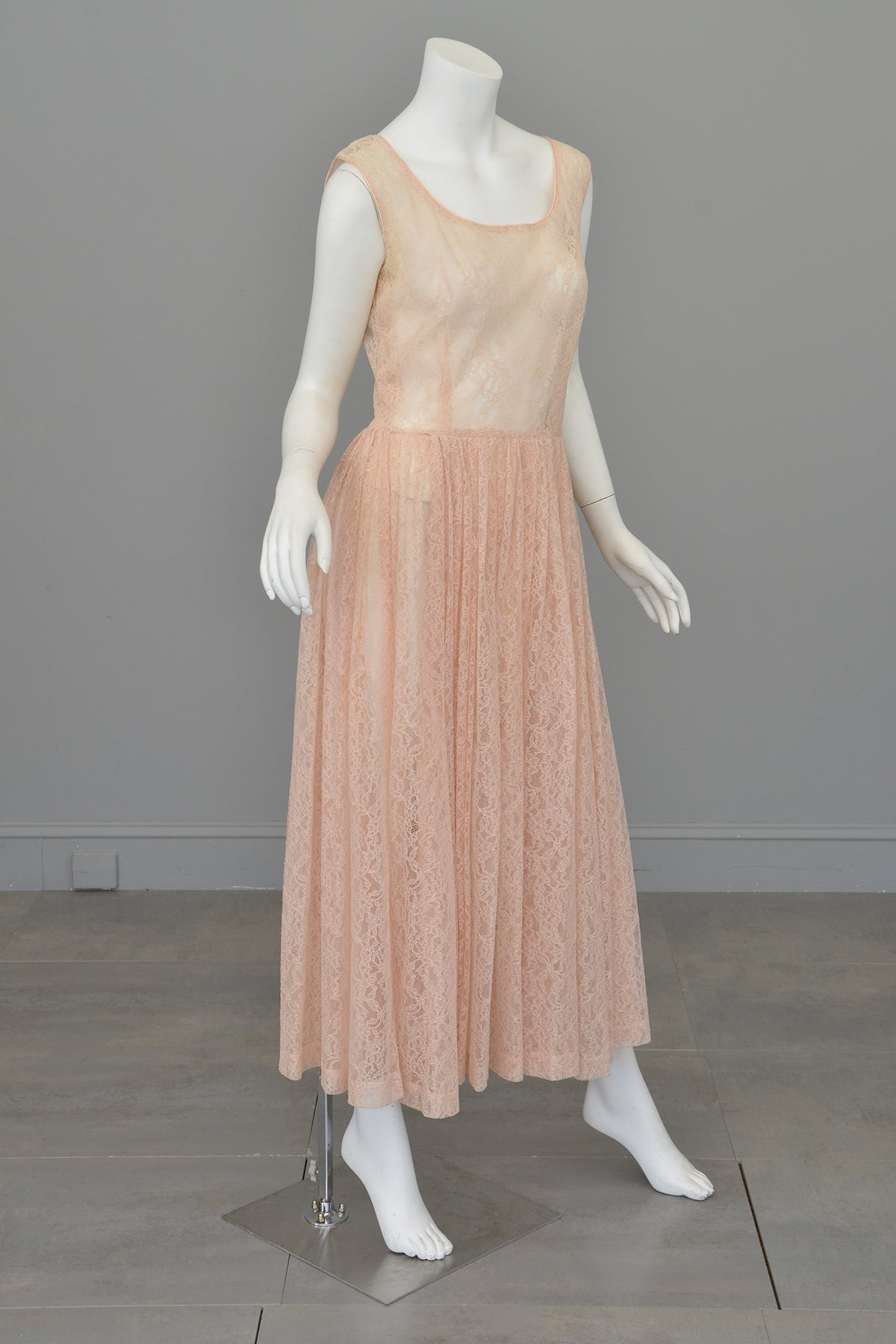 1940s 50s Sheer Light Pink Embroidered Lace Gown | VintageVirtuosa 1940s 50s Sheer Light Pink Embroidered Lace Gown | VintageVirtuosa