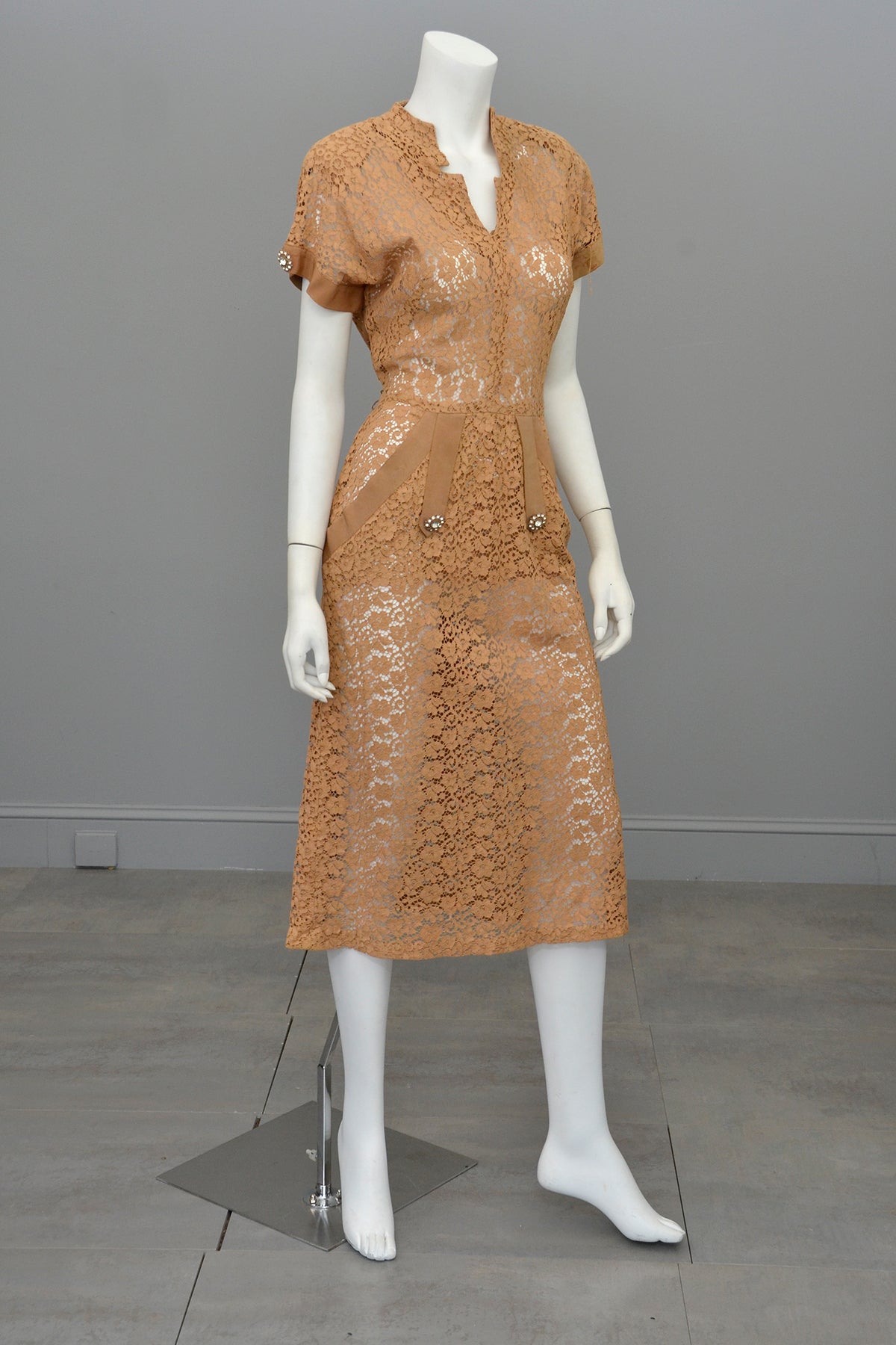 1940s Embroidered Lace Dress | Fawn Color | Rhinestone Buttons