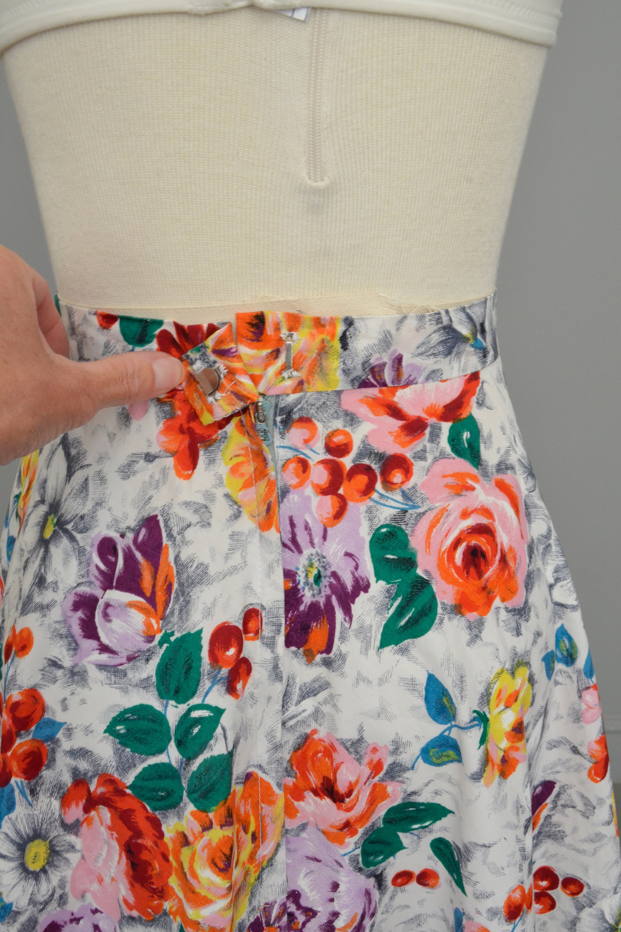 1950s Rose Print Floral Circle Skirt