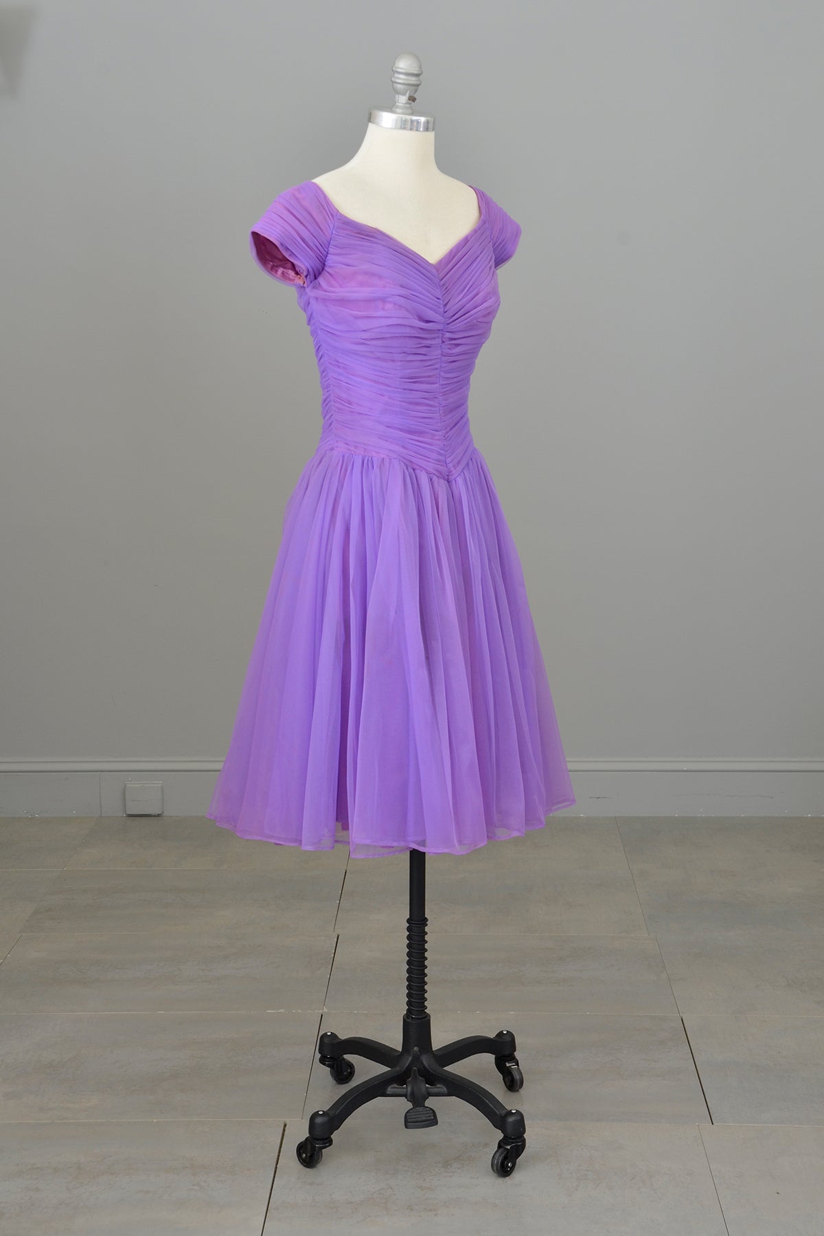 1960s 70s Vibrant Purple Ruched Party Dress | VintageVirtuosa 1960s 70s Vibrant Purple Ruched Party Dress | VintageVirtuosa