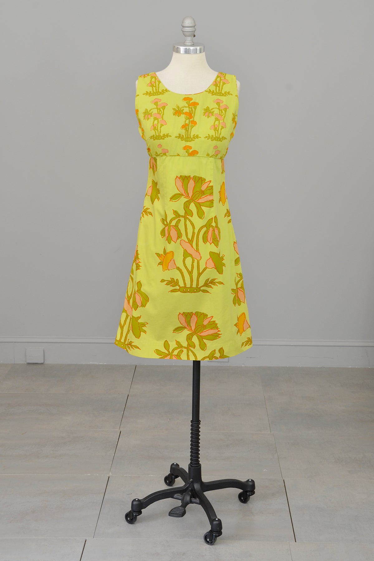 vintage 1960s mini dress 1960s Chartreuse Op Art Tropical Floral Print A-Line Mini Dress and Qu