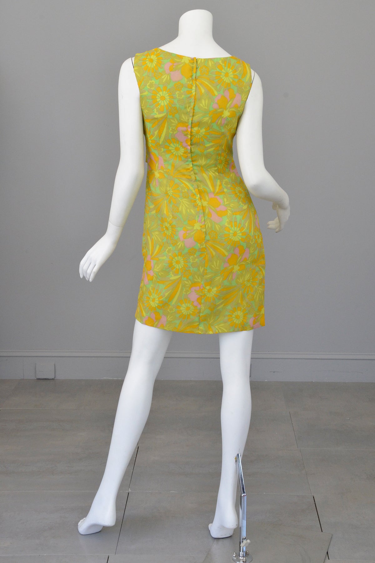1960s 70s Neon Citrus Tiered Mini Gogo Dress Twiggy Dress | VintageVirtuosa 1960s 70s Neon Citrus Tiered Mini Gogo Dress Twiggy Dress | VintageVirtuosa