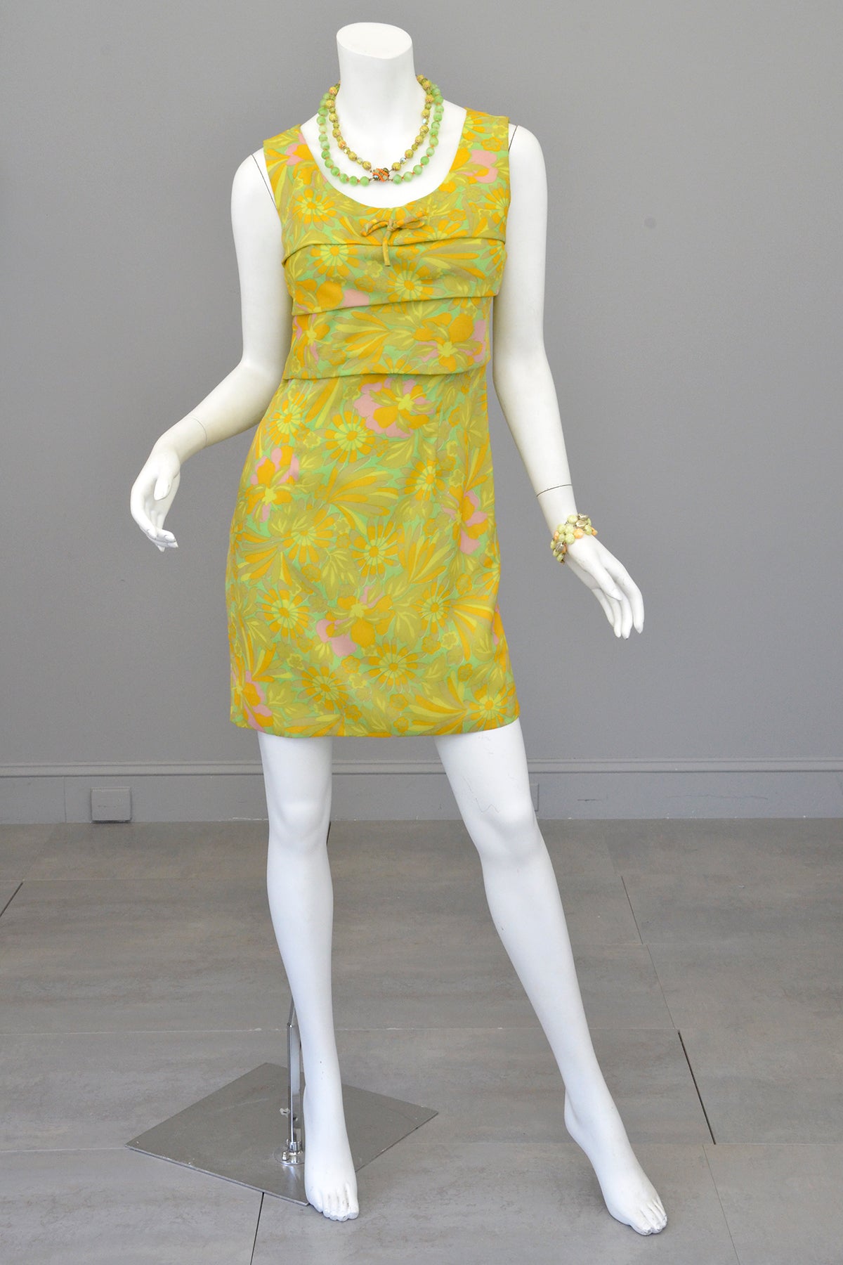 1960s 70s Neon Citrus Tiered Mini Gogo Dress Twiggy Dress 1960s 70s Neon Citrus Tiered Mini Gogo Dress Twiggy Dress