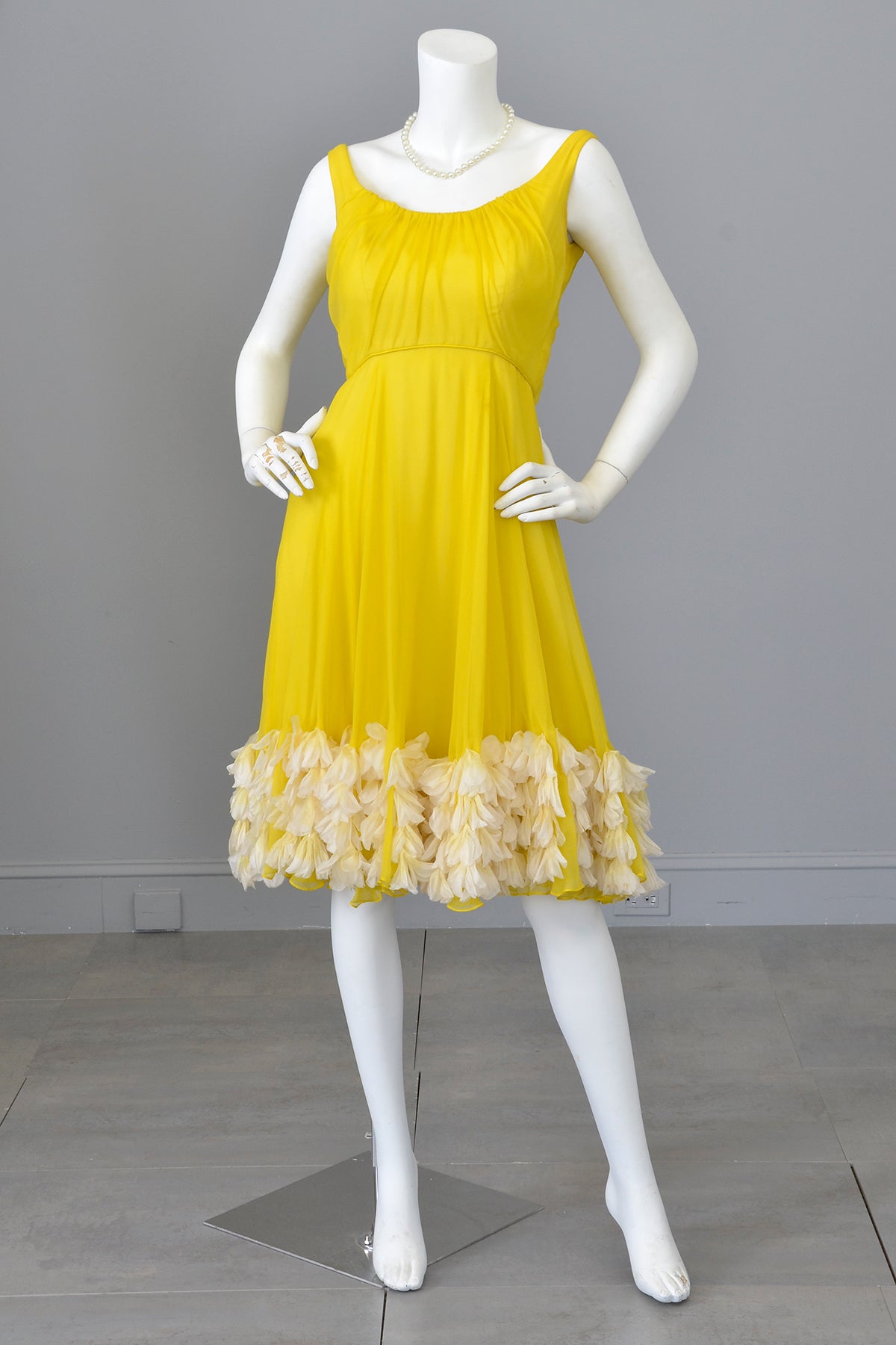 1960s Frothy and Sunny Chiffon Party Dress w amazing Petals at the hem | VintageVirtuosa 1960s Frothy and Sunny Chiffon Party Dress w amazing Petals at the hem | VintageVirtuosa