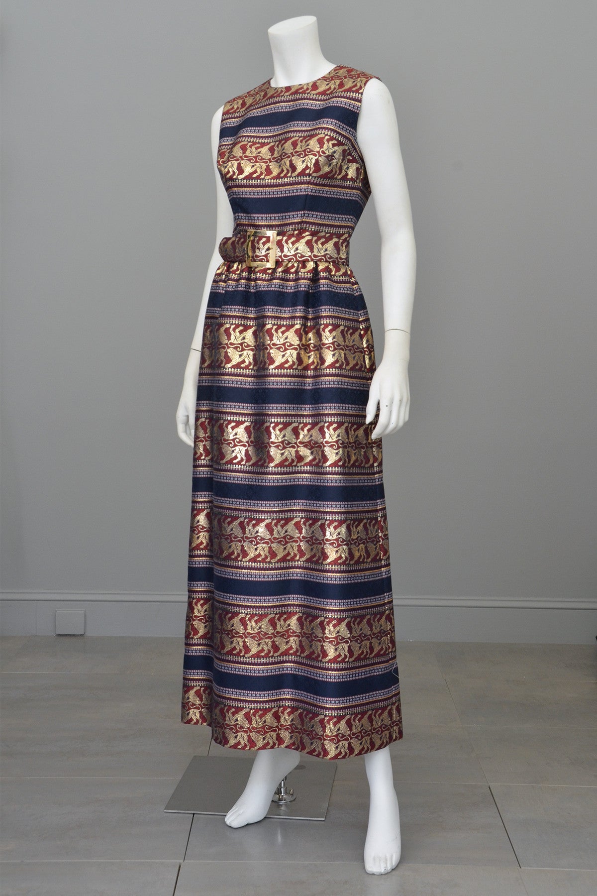 1960s 70s Gold Lame Brocade Maxi Dress, Novelty Lion Print | VintageVirtuosa 1960s 70s Gold Lame Brocade Maxi Dress, Novelty Lion Print | VintageVirtuosa