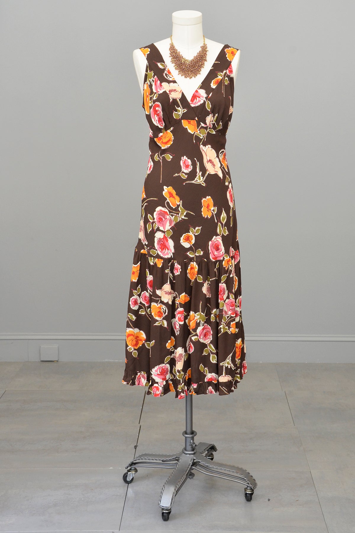 1970s or 90s doing 30s Brown Floral Print Bias Style Dress | VintageVirtuosa 1970s or 90s doing 30s Brown Floral Print Bias Style Dress | VintageVirtuosa