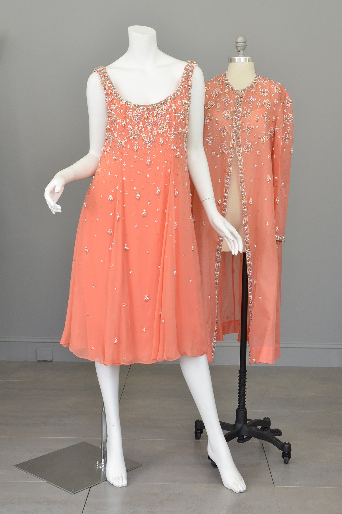 Vtg 1970s Coral Beaded Chiffon A-Line Trapeze Dress Vtg 1970s Coral Beaded Chiffon A-Line Trapeze Dress