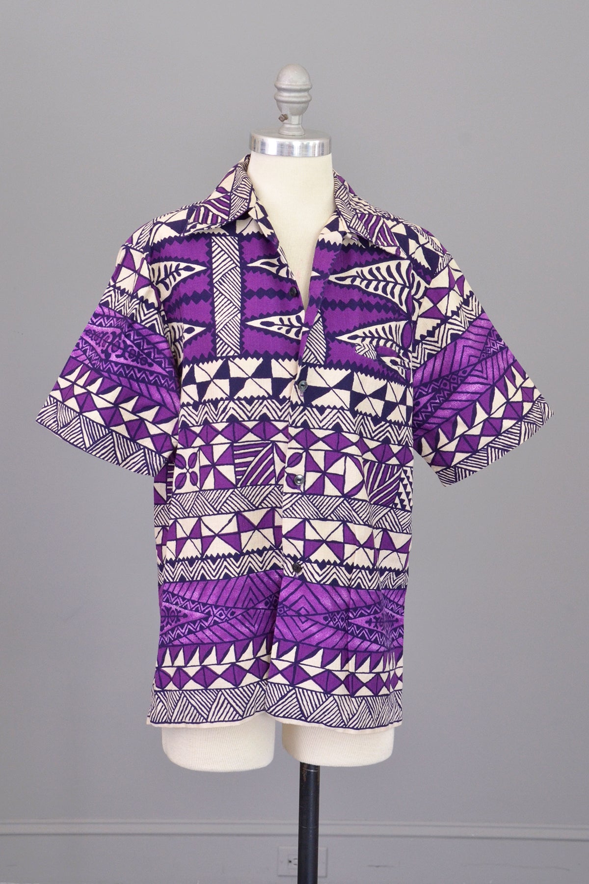 1960s Op Art Geometric Print Hawaiian Unisex Shirt