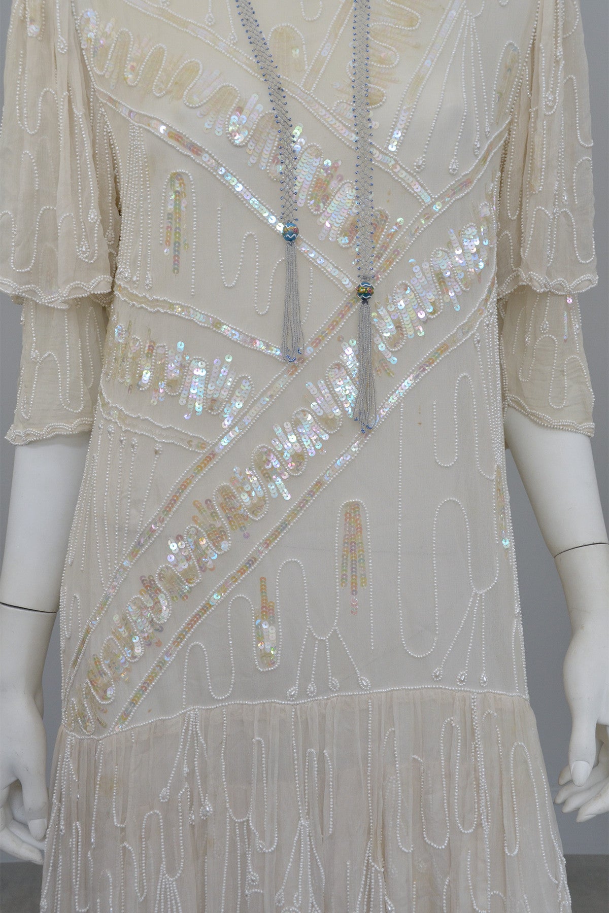white sequin flapper dress 1920s White Beaded Mable Flapper Dress