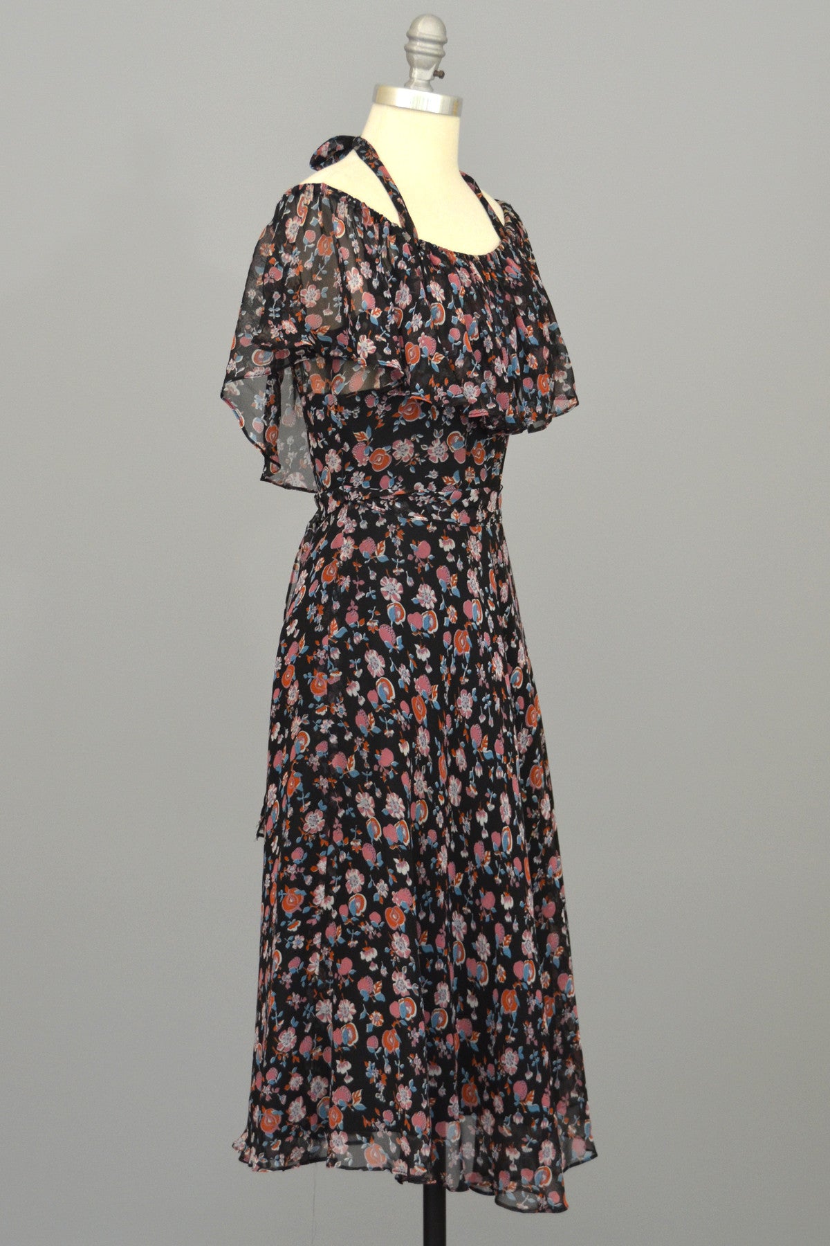 Vintage 1970s Boho Festival Dress Black with Flowers Semi Sheer Capele | VintageVirtuosa Vintage 1970s Boho Festival Dress Black with Flowers Semi Sheer Capele | VintageVirtuosa