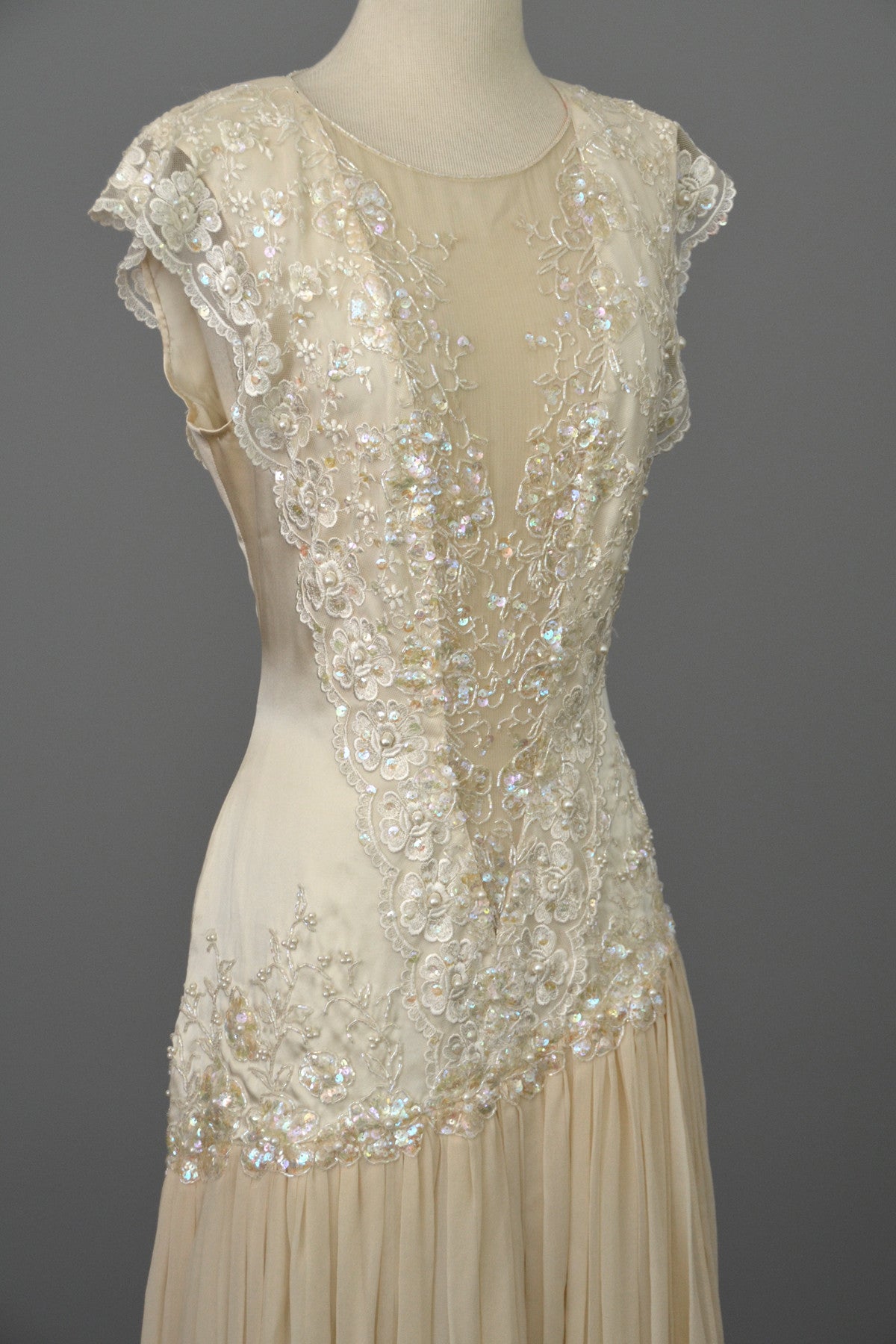Vintage 80s 90s Beaded Lace Silk Chiffon Flapper Dress | VintageVirtuosa Vintage 80s 90s Beaded Lace Silk Chiffon Flapper Dress | VintageVirtuosa