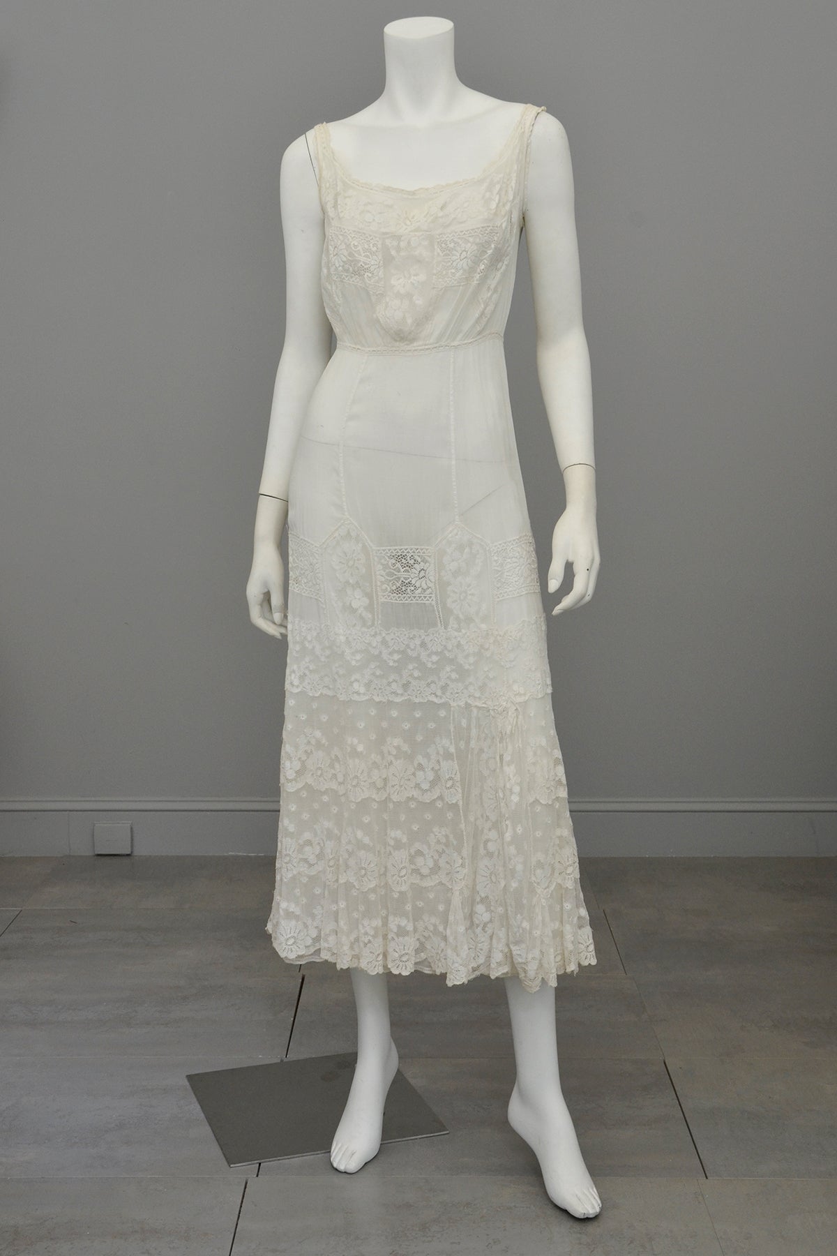 vintage white slip dress Romantic White Edwardian Lace Netting Delicate Slip Dress