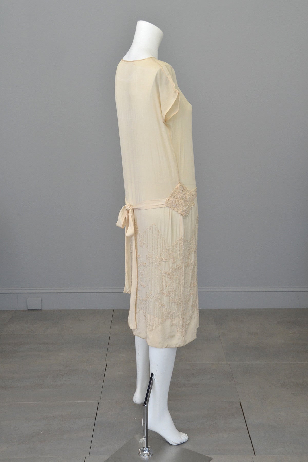 1920s Eggshell Deco Beaded Flapper Wedding Dress | VintageVirtuosa 1920s Eggshell Deco Beaded Flapper Wedding Dress | VintageVirtuosa