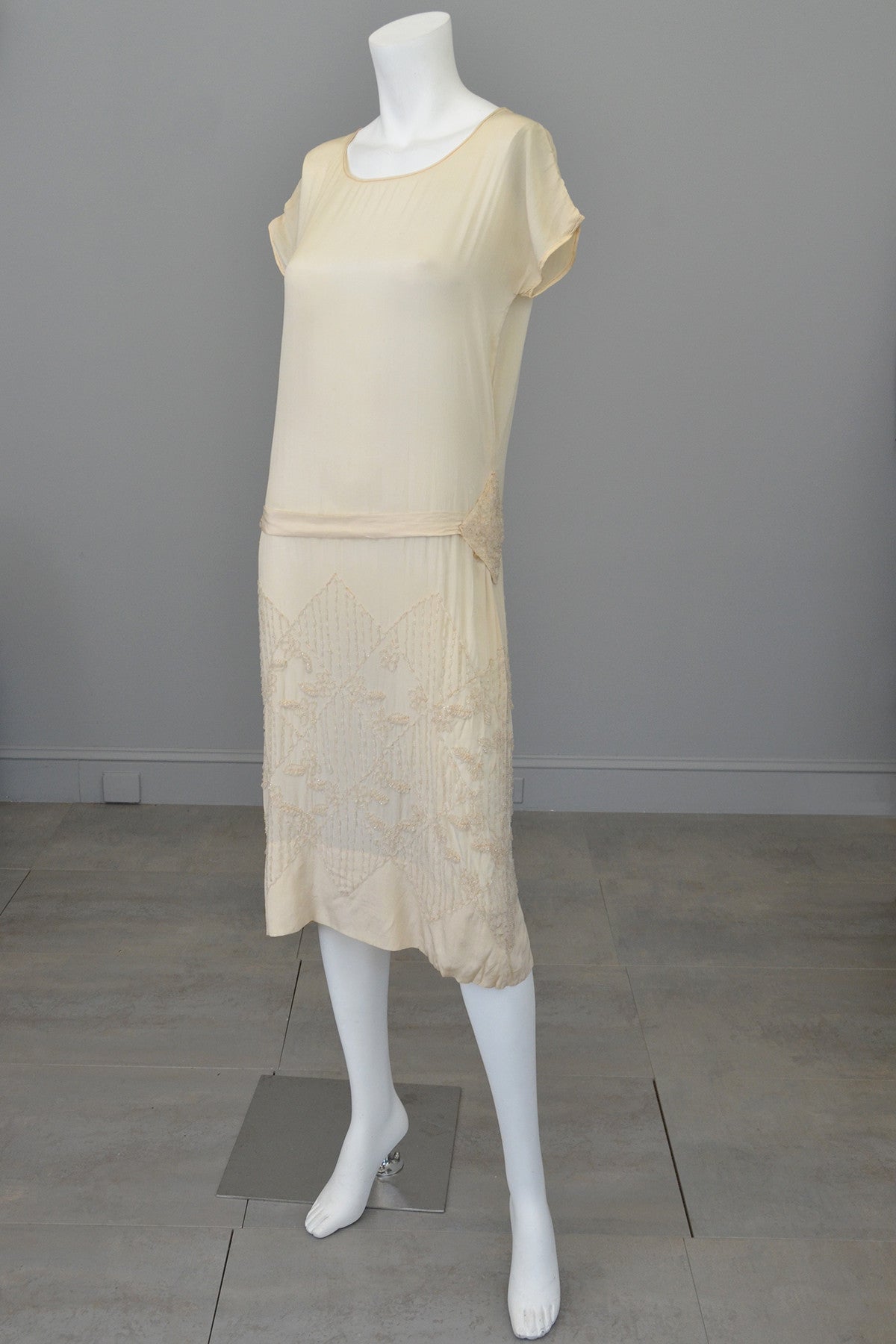 1920s Eggshell Deco Beaded Flapper Wedding Dress
