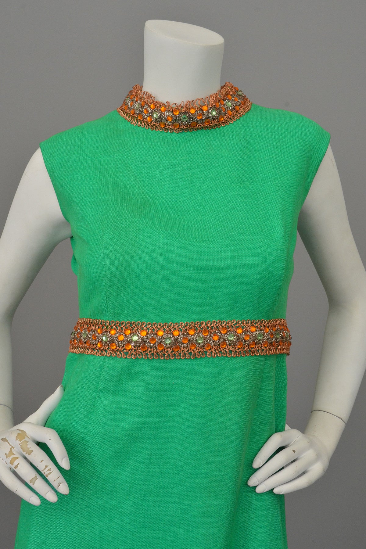 Kelly Green and Copper 70s vintage midi dress | VintageVirtuosa Kelly Green and Copper 70s vintage midi dress | VintageVirtuosa