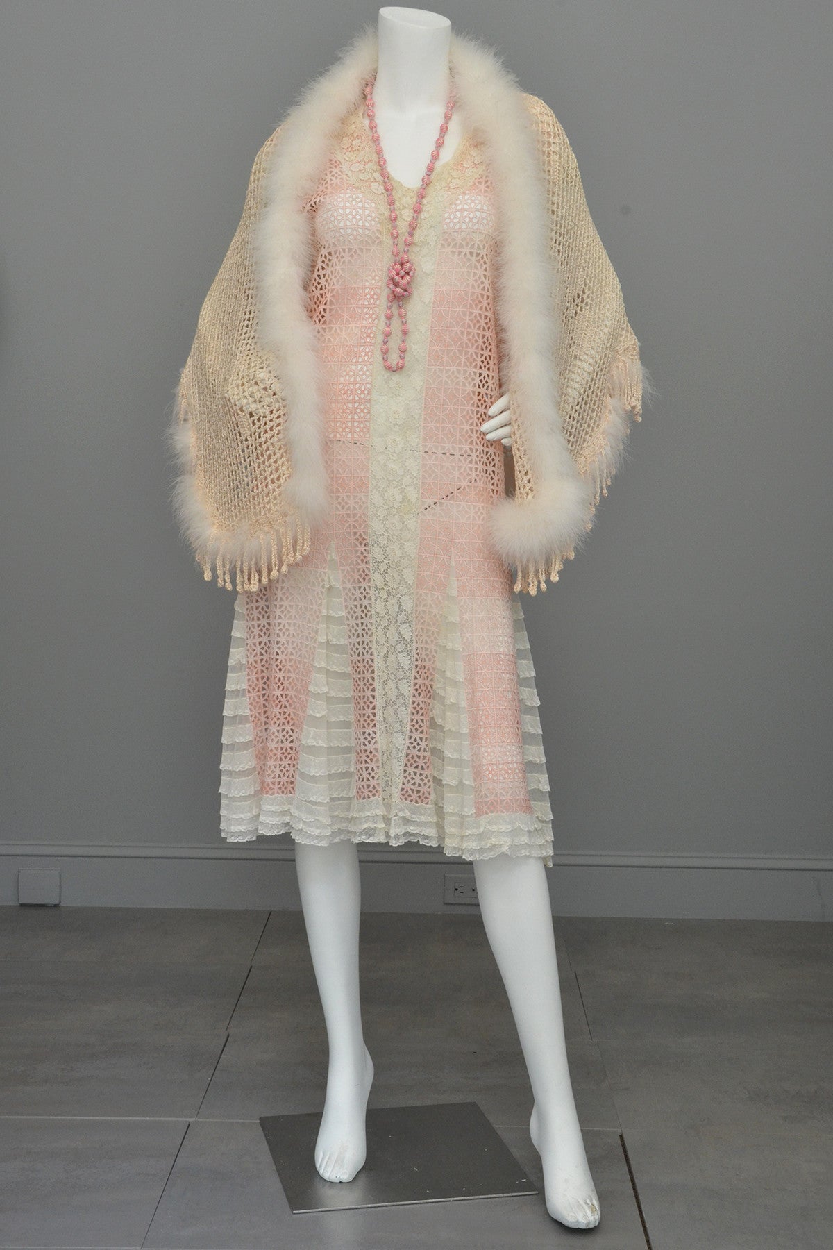 1920s Pink White Eyelet Lace Flapper Dress 1920s Pink White Eyelet Lace Flapper Dress