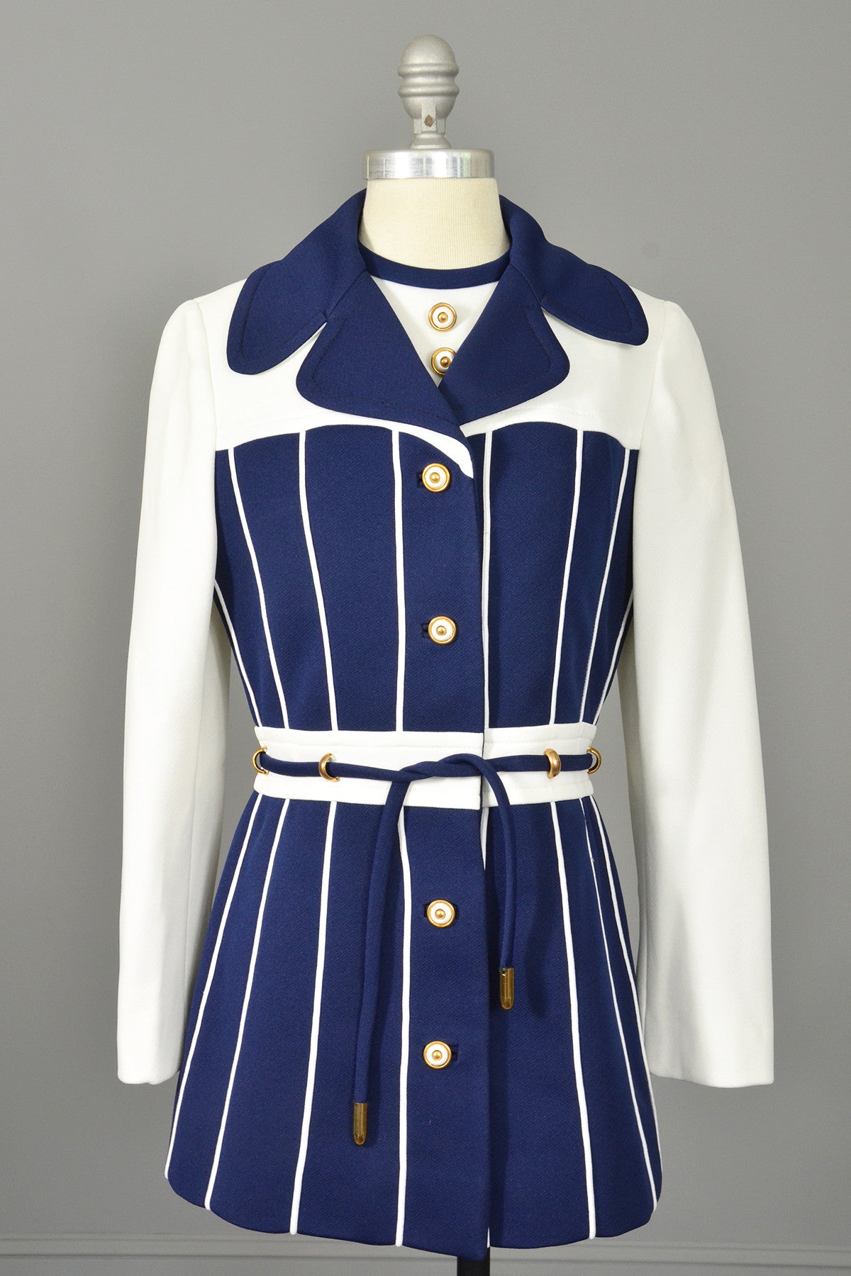 Vintage Lilli Ann Navy Blue and White Nautical Mini Coat