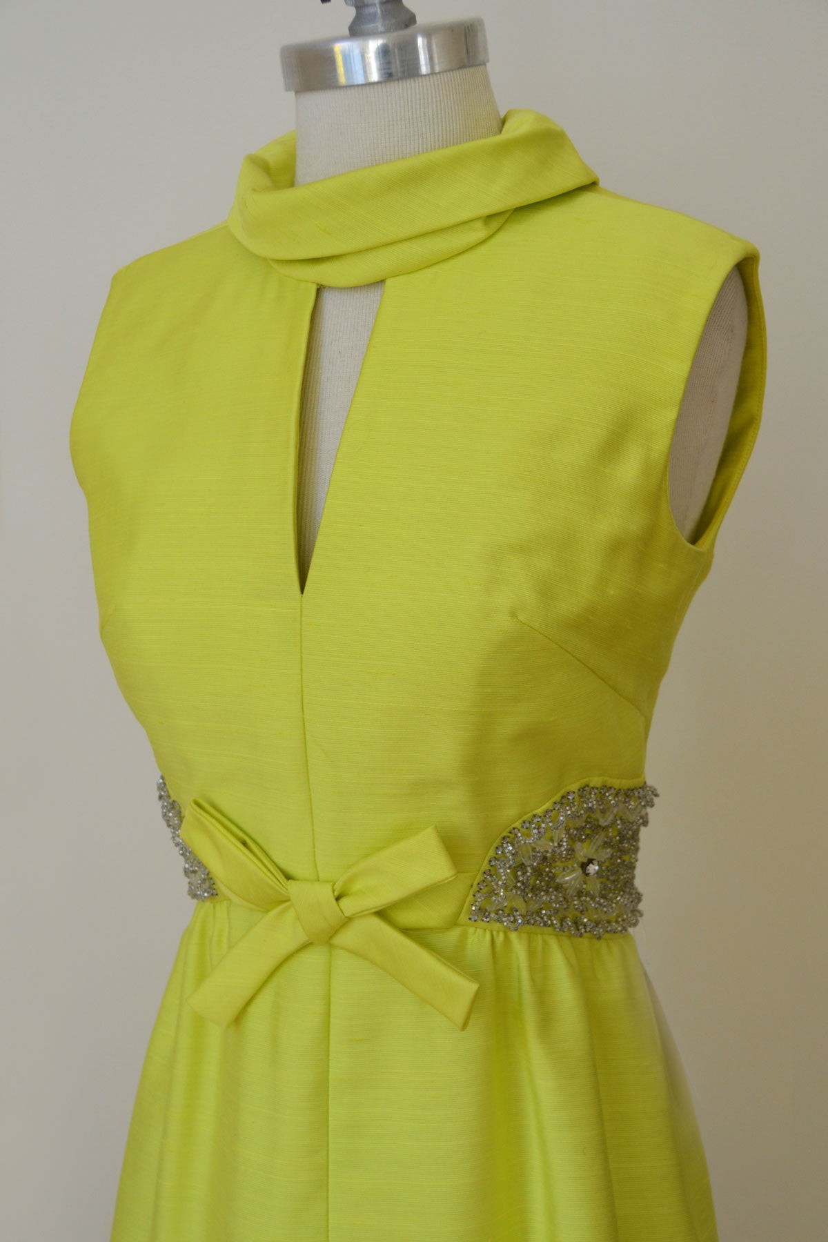 retro cocktail dress 1960s MOD Space Age Keyhole Neckline Neon Green Beaded Vintage Cocktai