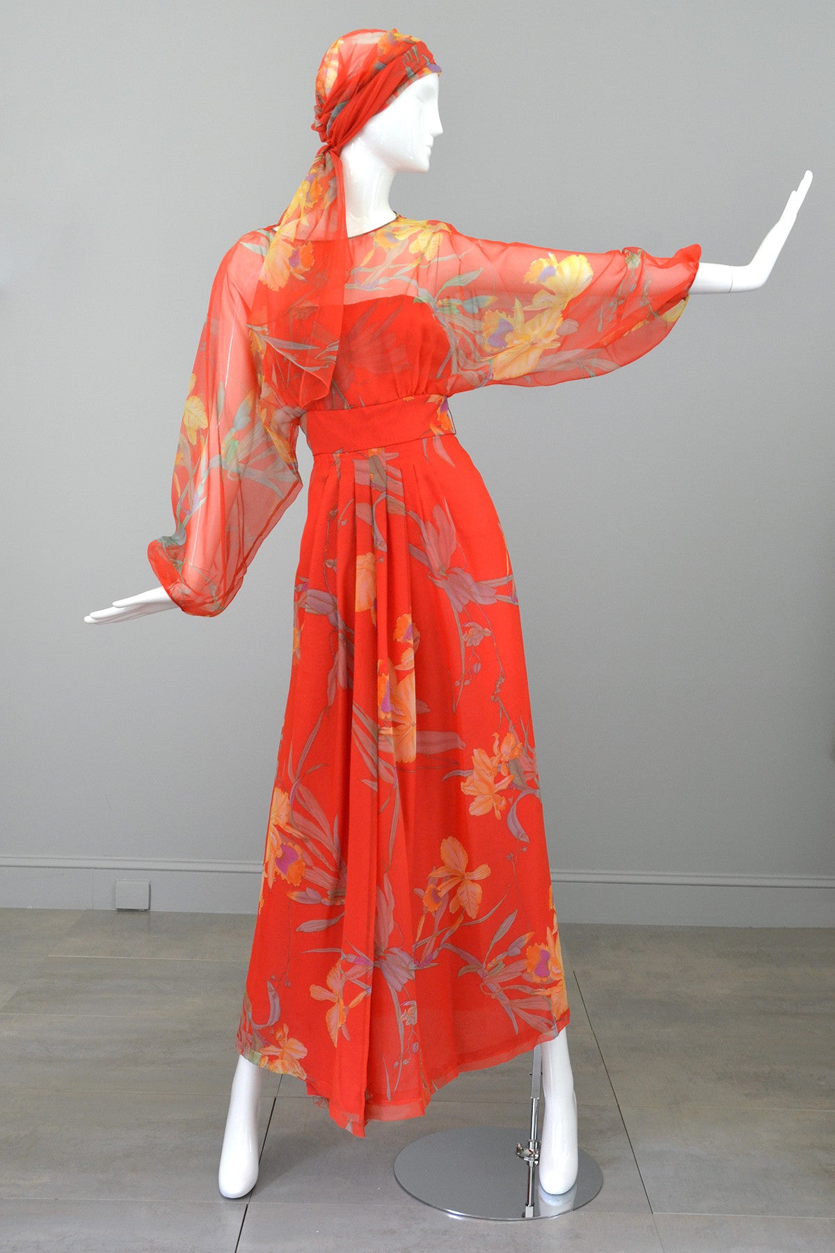 1960s 70s Designer Floral Print Chiffon Obi Sash Kimono Maxi Dress fro |  VintageVirtuosa