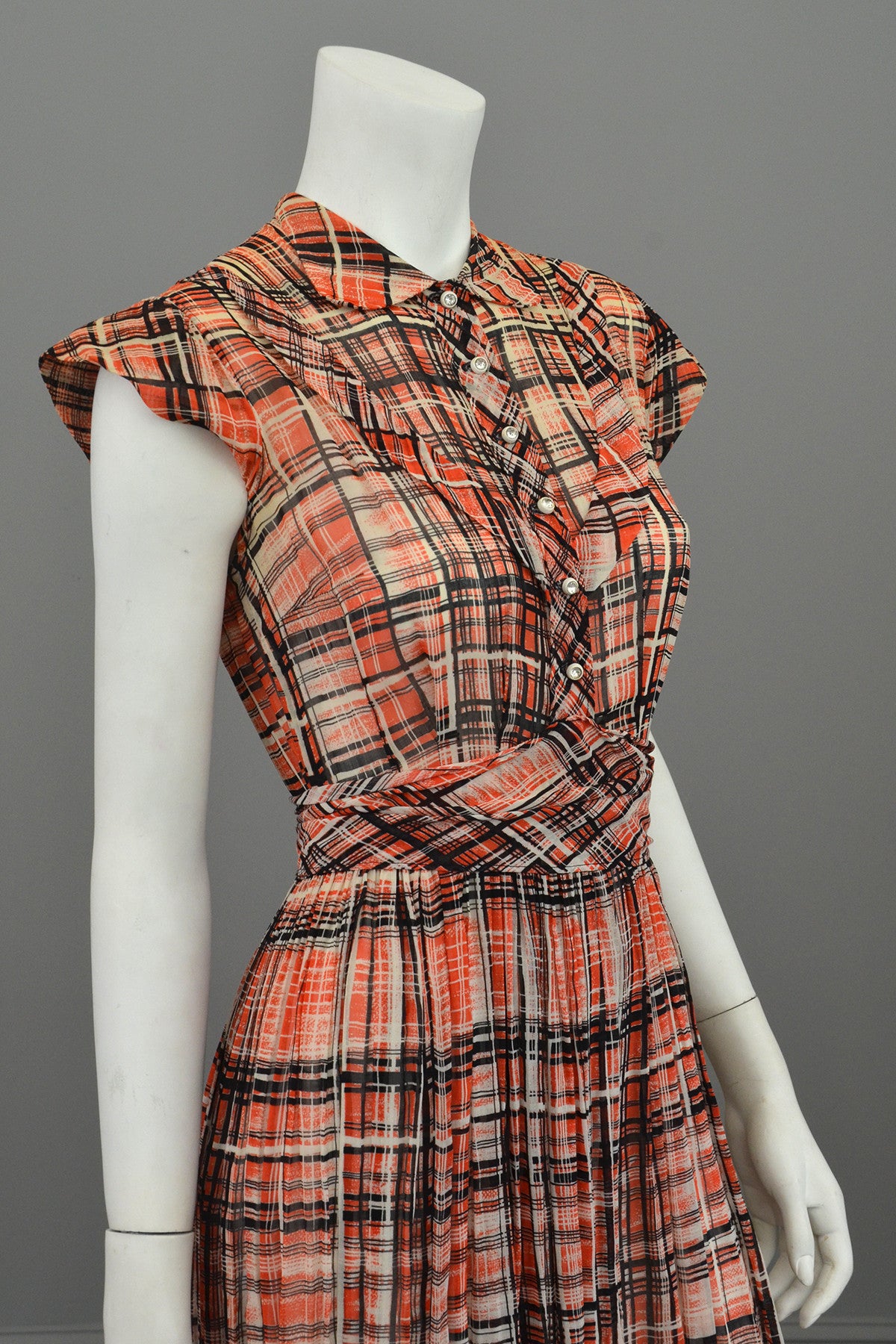 1930s Red Black Plaid Vintage Day Dress 1930s Red Black Plaid Vintage Day Dress
