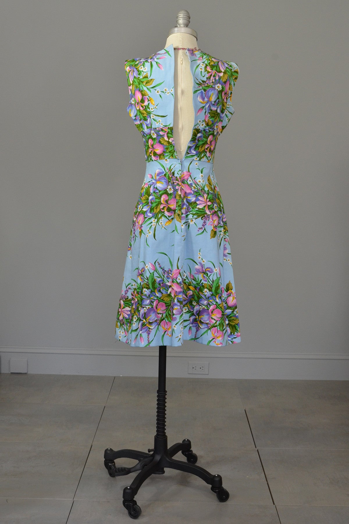 1970s Sky Blue Retro Print Garden Party Dress, Size XS