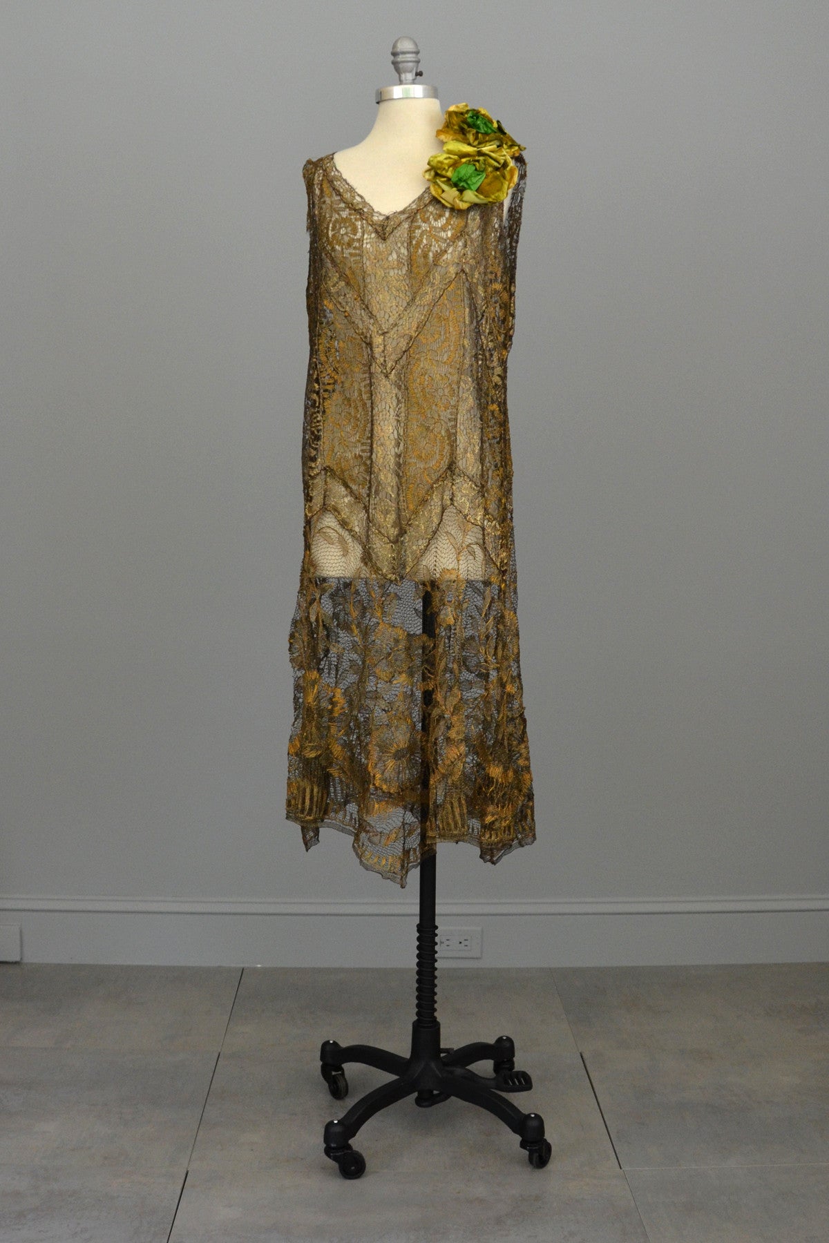 Layaway 1920s Spun Gold Lace Vintage Flapper Dress | VintageVirtuosa Layaway 1920s Spun Gold Lace Vintage Flapper Dress | VintageVirtuosa