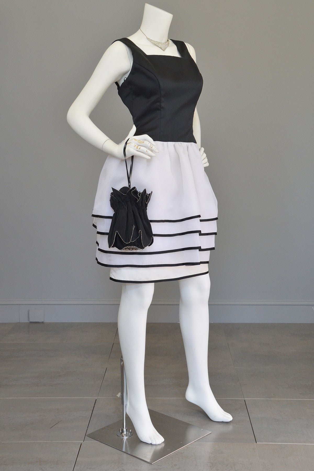 1980s Victor Costa Black White Peplum Skirt Cocktail Party Dress 1980s Victor Costa Black White Peplum Skirt Cocktail Party Dress