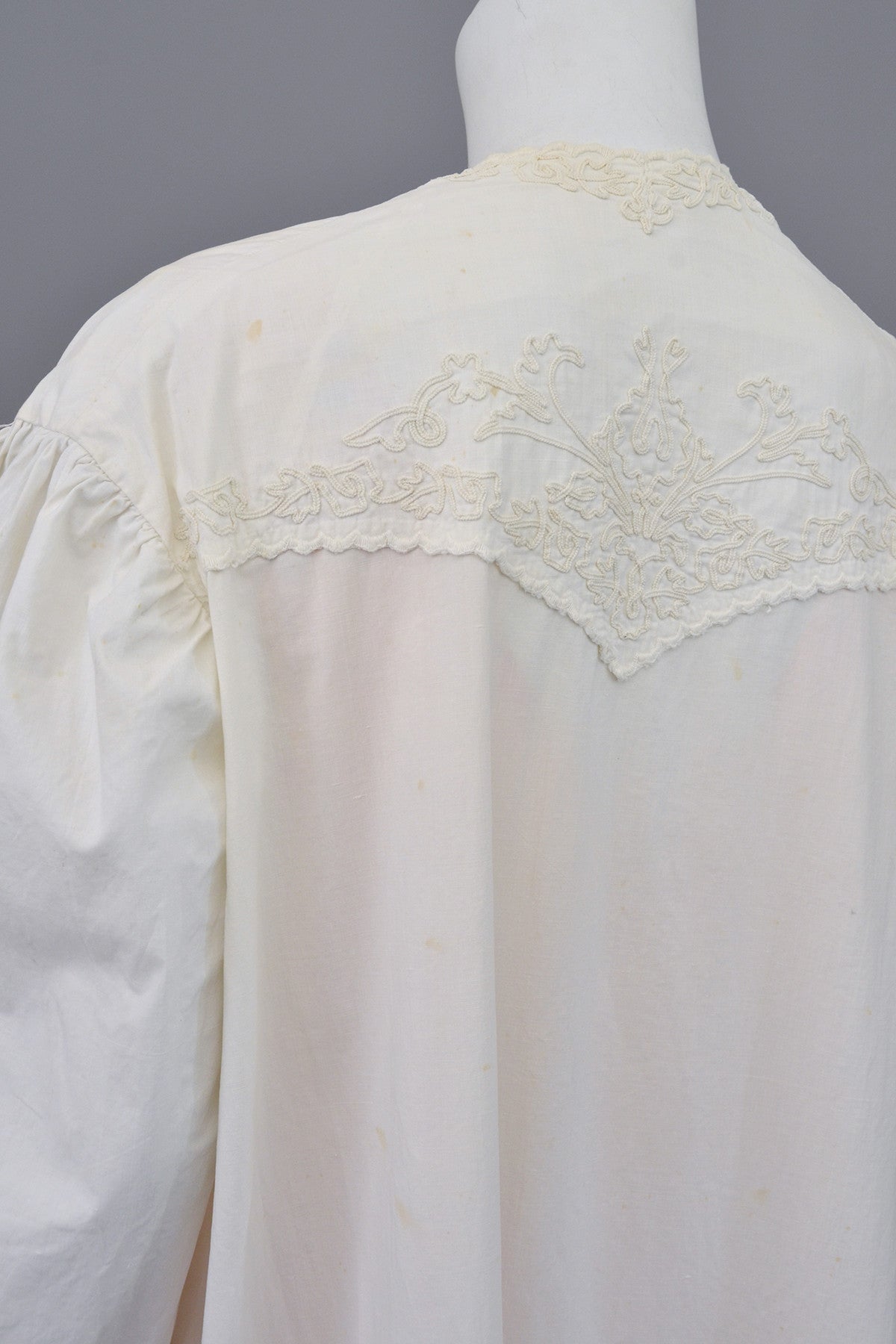 Edwardian Victorian Soutache Embroidered White Cotton 'Lab' Coat Robe ...