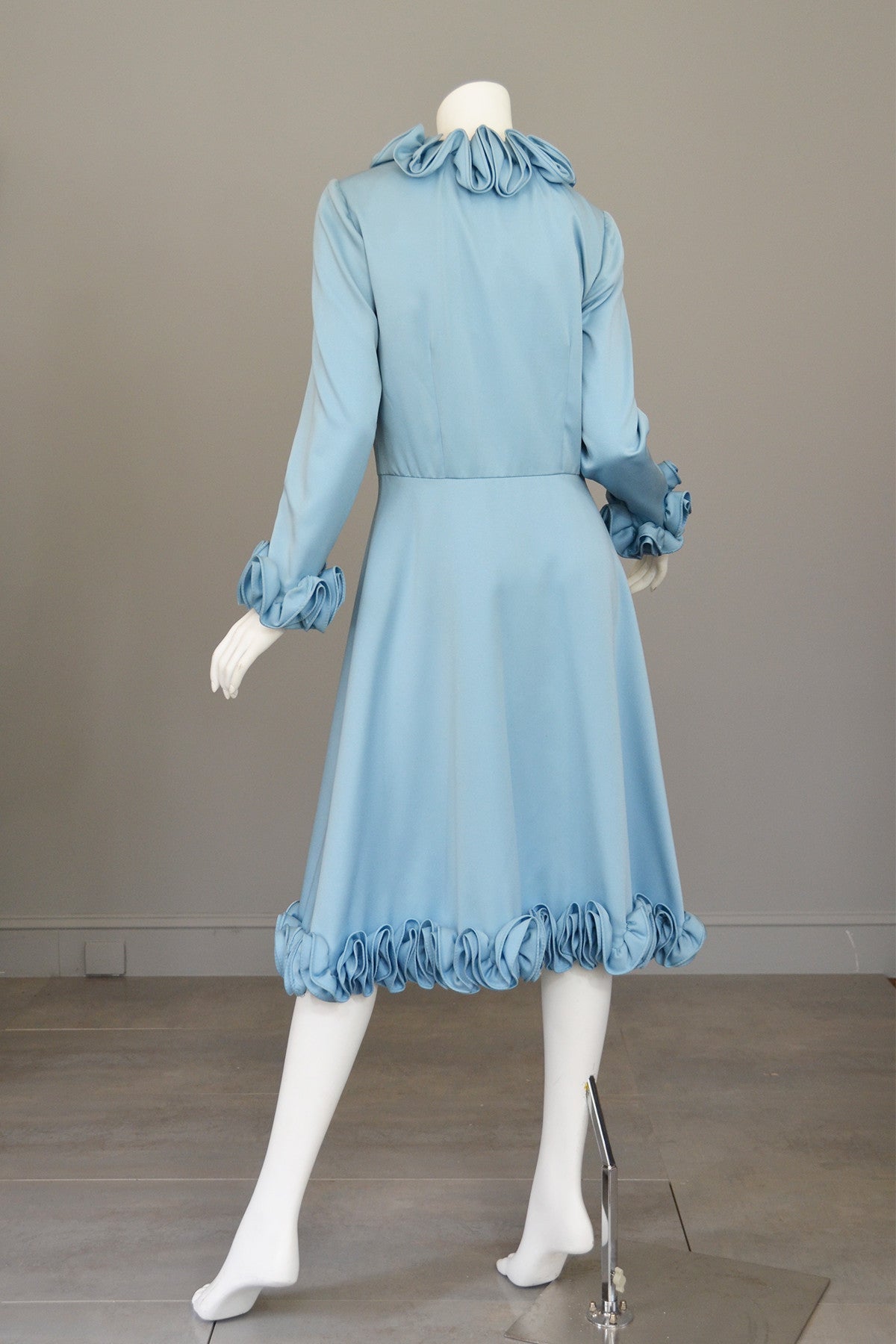 1960s 60s Mod Blue Ruffle A-Line Vintage Dress