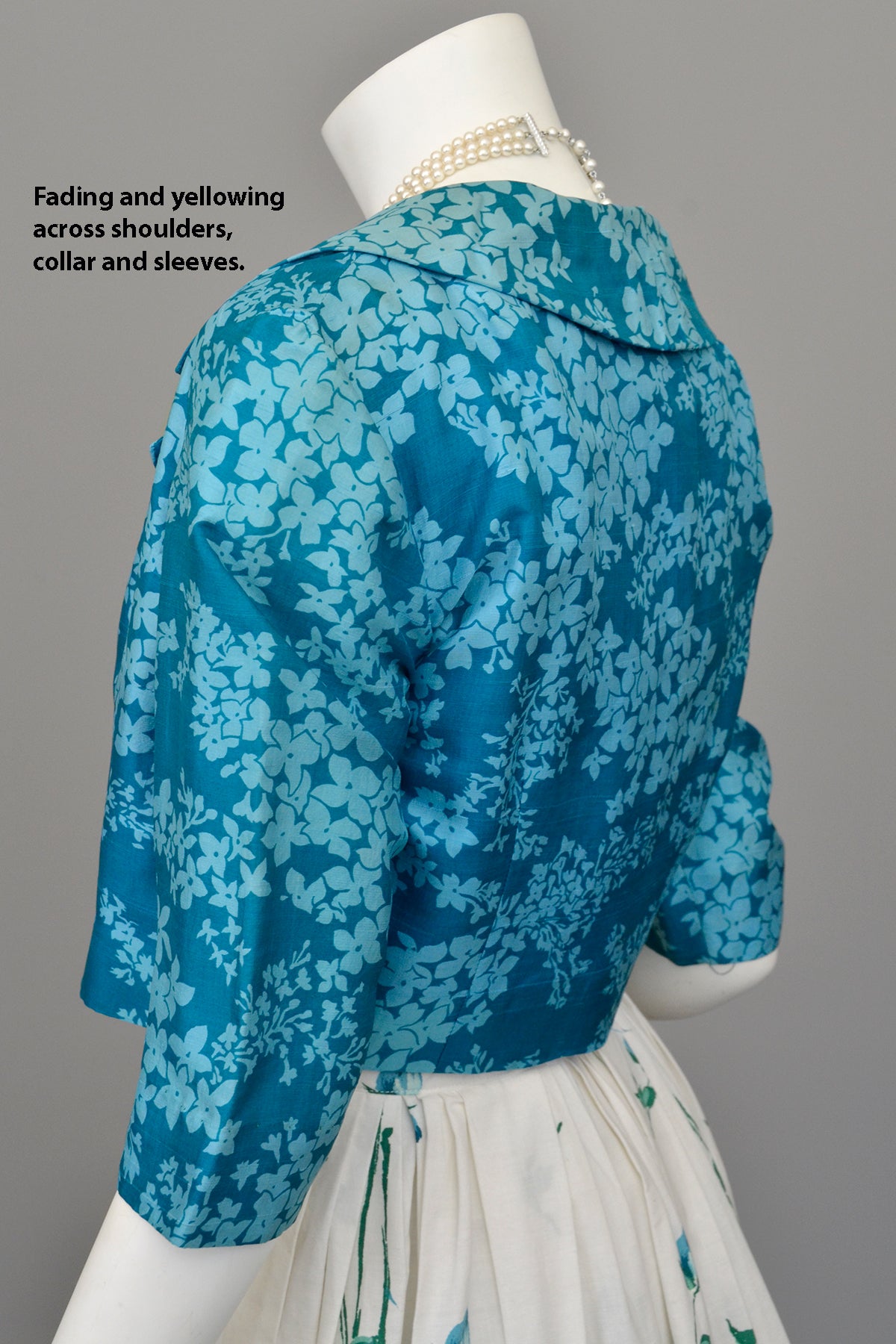 Aqua Blue Retro Floral Print Cropped Blazer