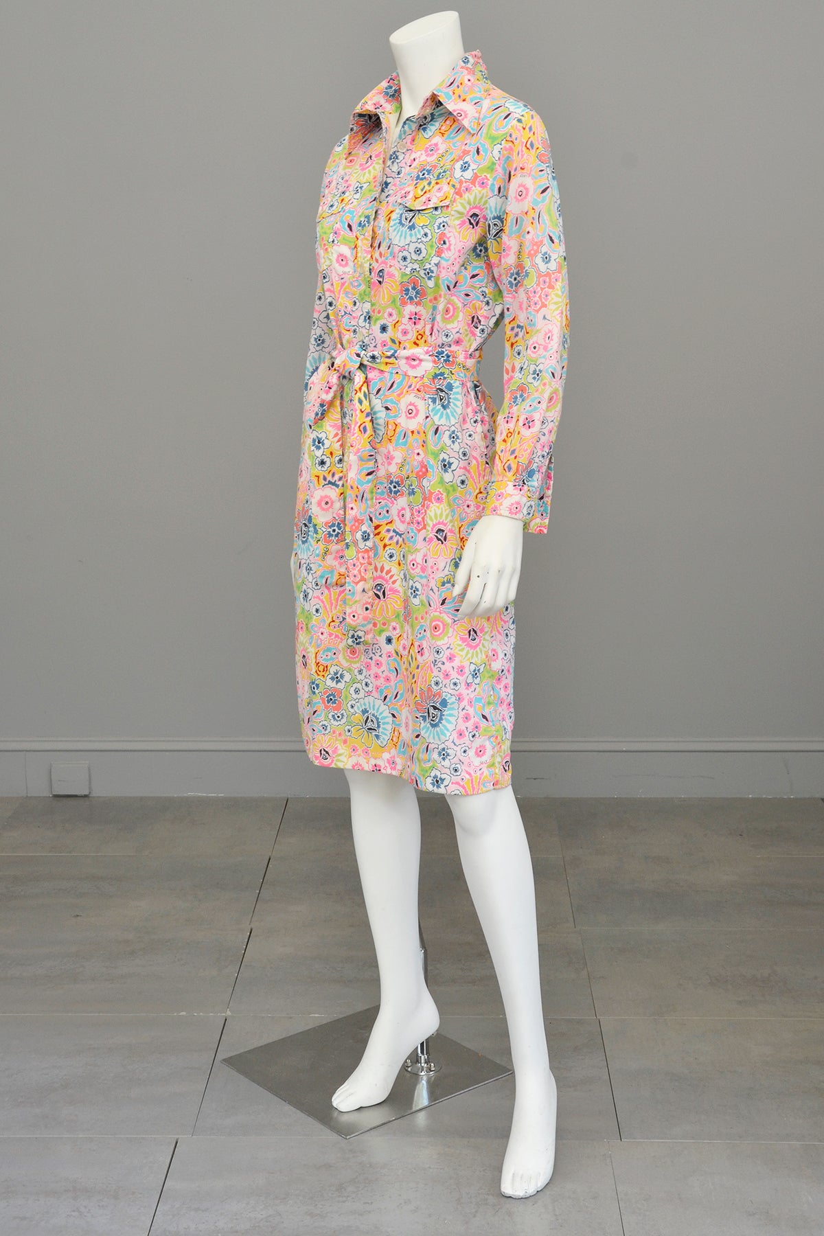1960s Vintage Lilly Pulitzer Floral Print Button Down Dress | The Lilly Dress