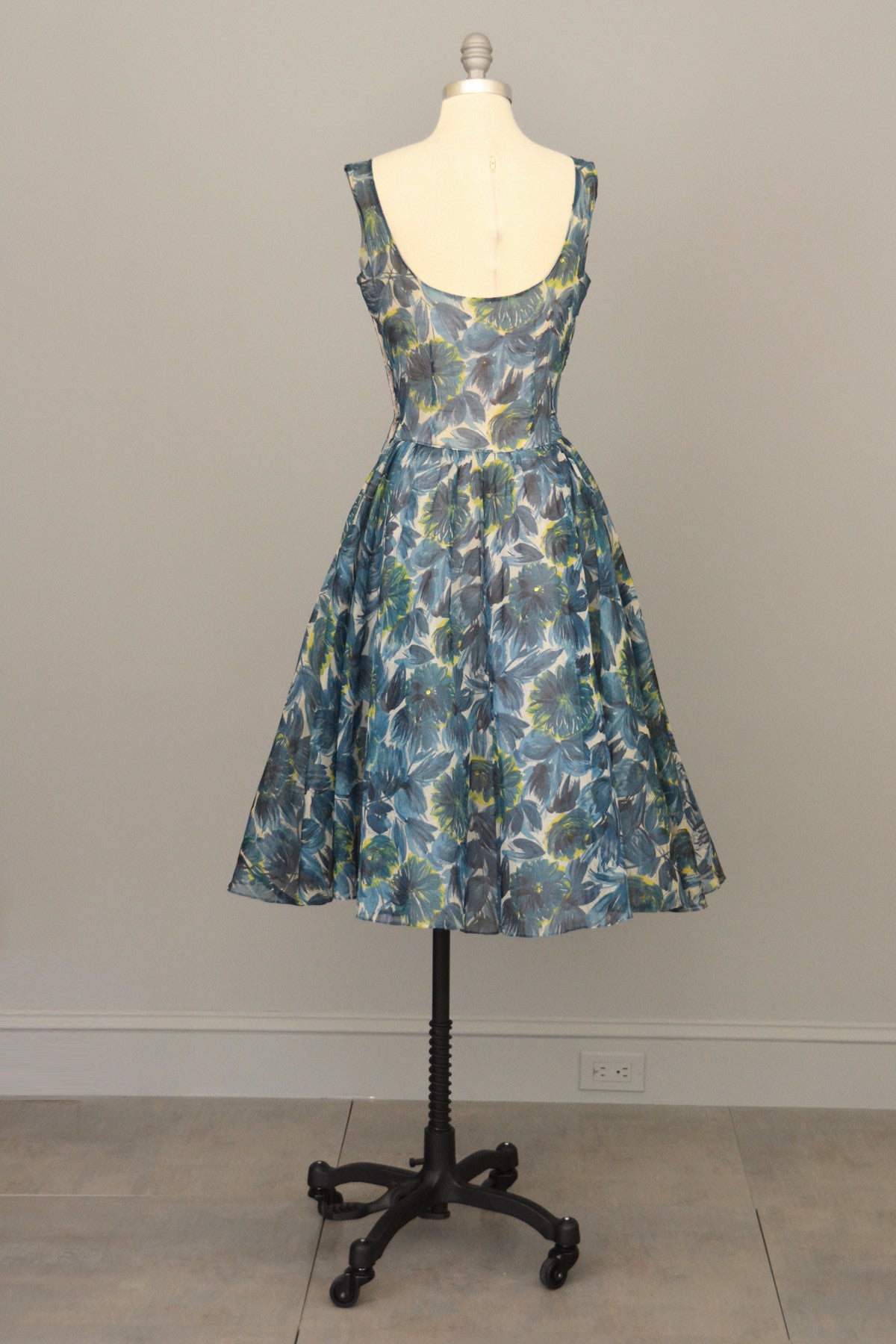 Will Steinman 1950s Retro Print Vintage Party Prom Dress | VintageVirtuosa Will Steinman 1950s Retro Print Vintage Party Prom Dress | VintageVirtuosa